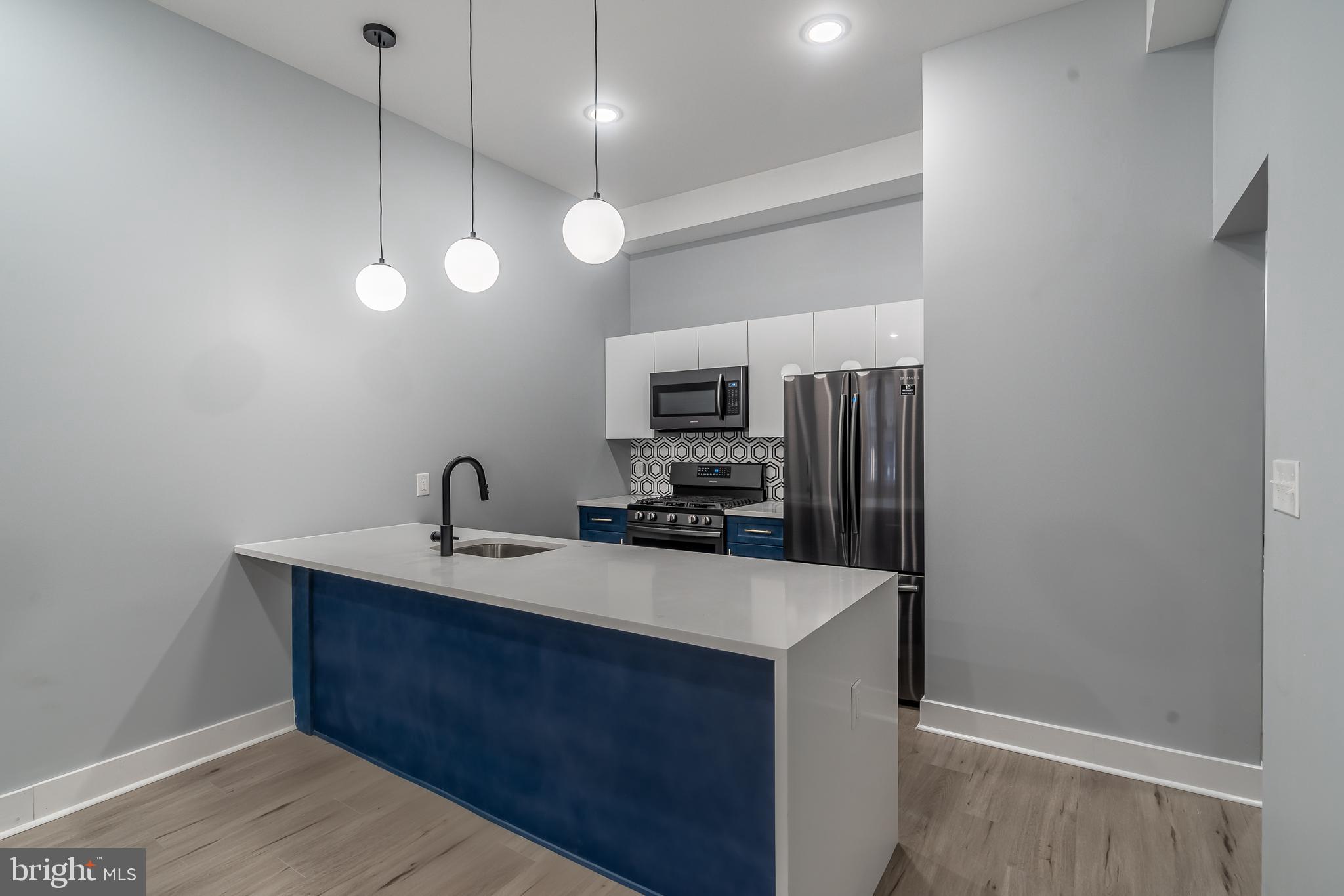 POWELTON VILLAGE - Residential Income