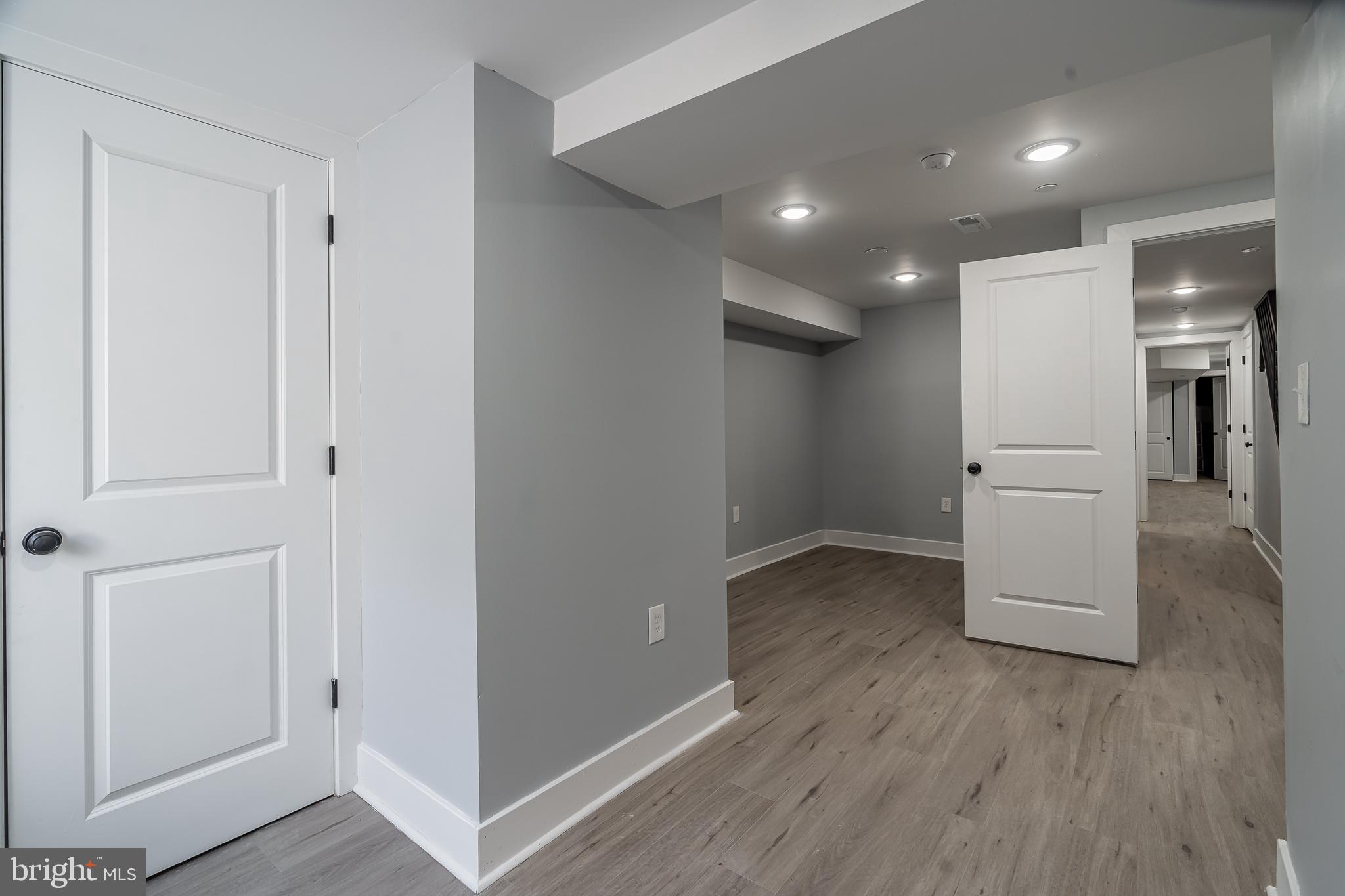 POWELTON VILLAGE - Residential Income