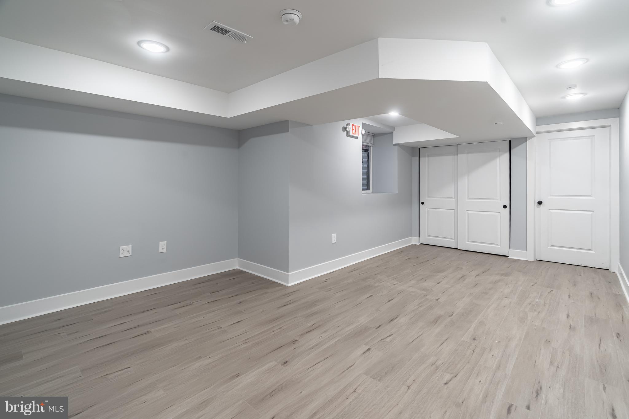 POWELTON VILLAGE - Residential Income