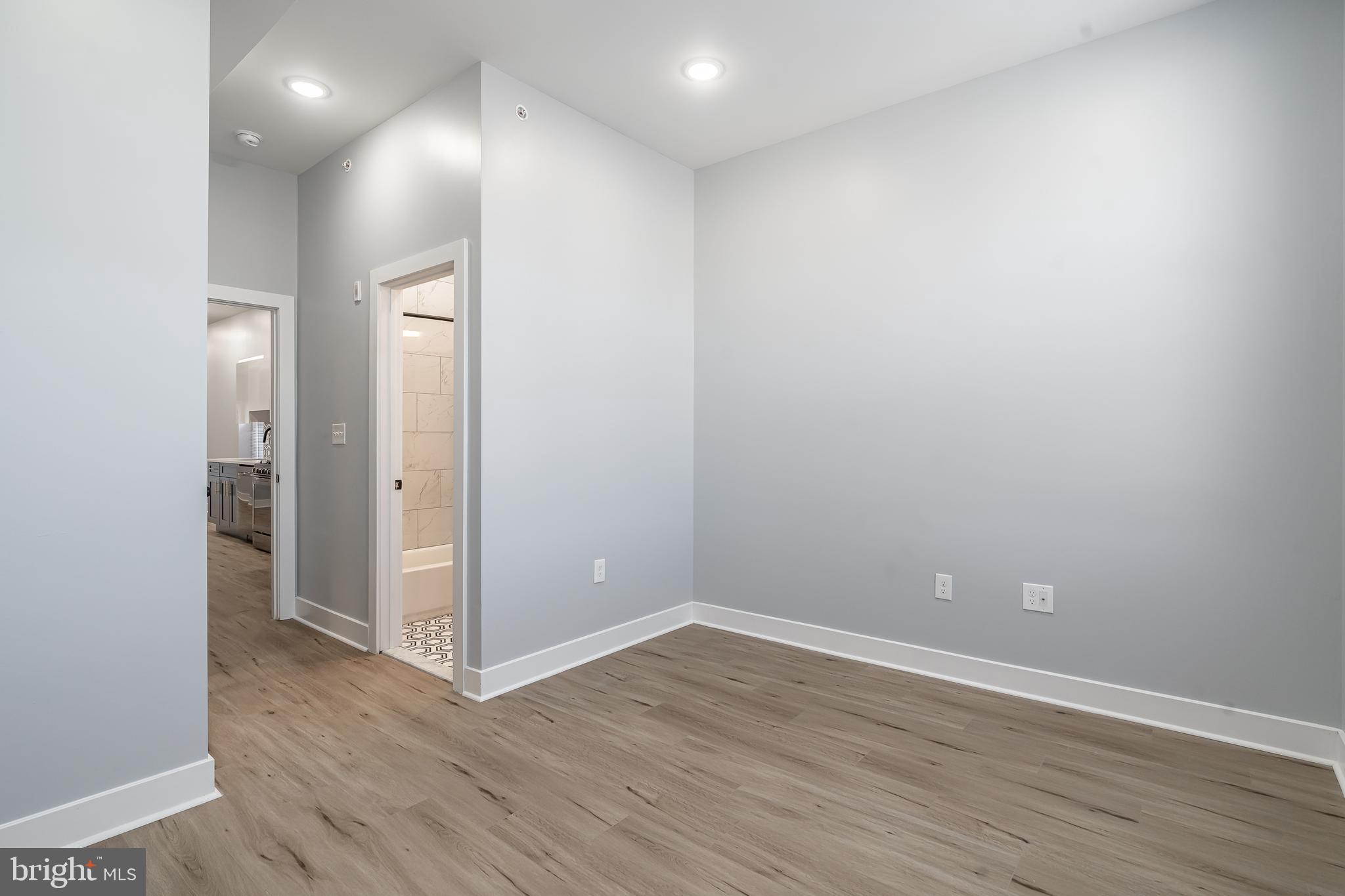 POWELTON VILLAGE - Residential Income