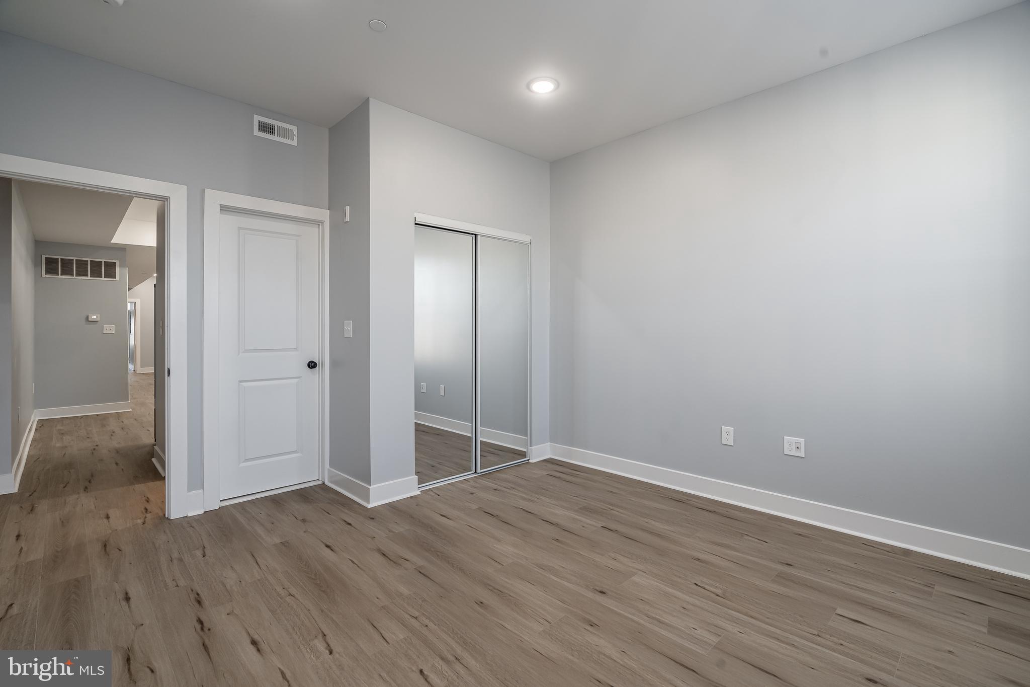 POWELTON VILLAGE - Residential Income