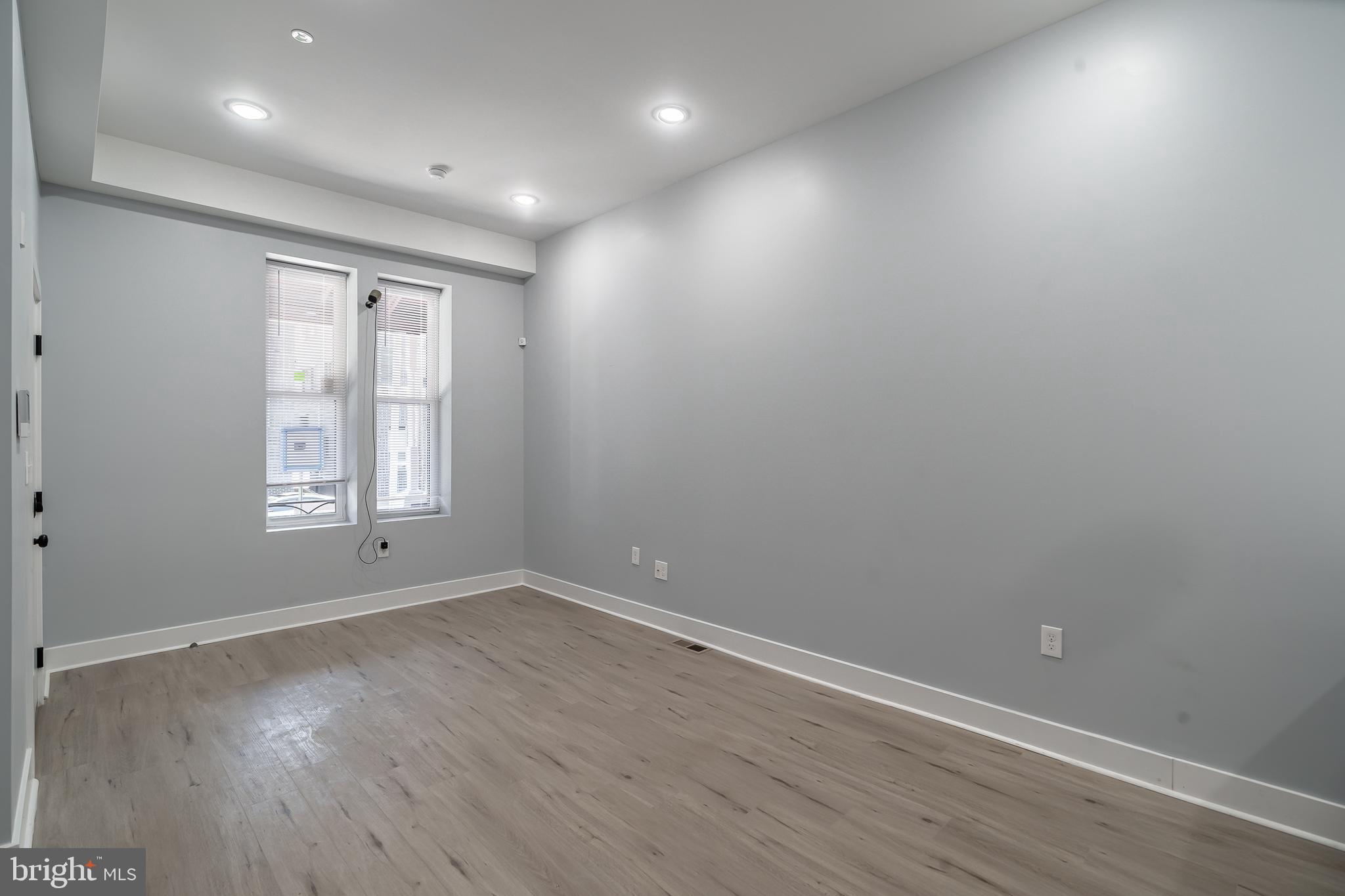 POWELTON VILLAGE - Residential Income