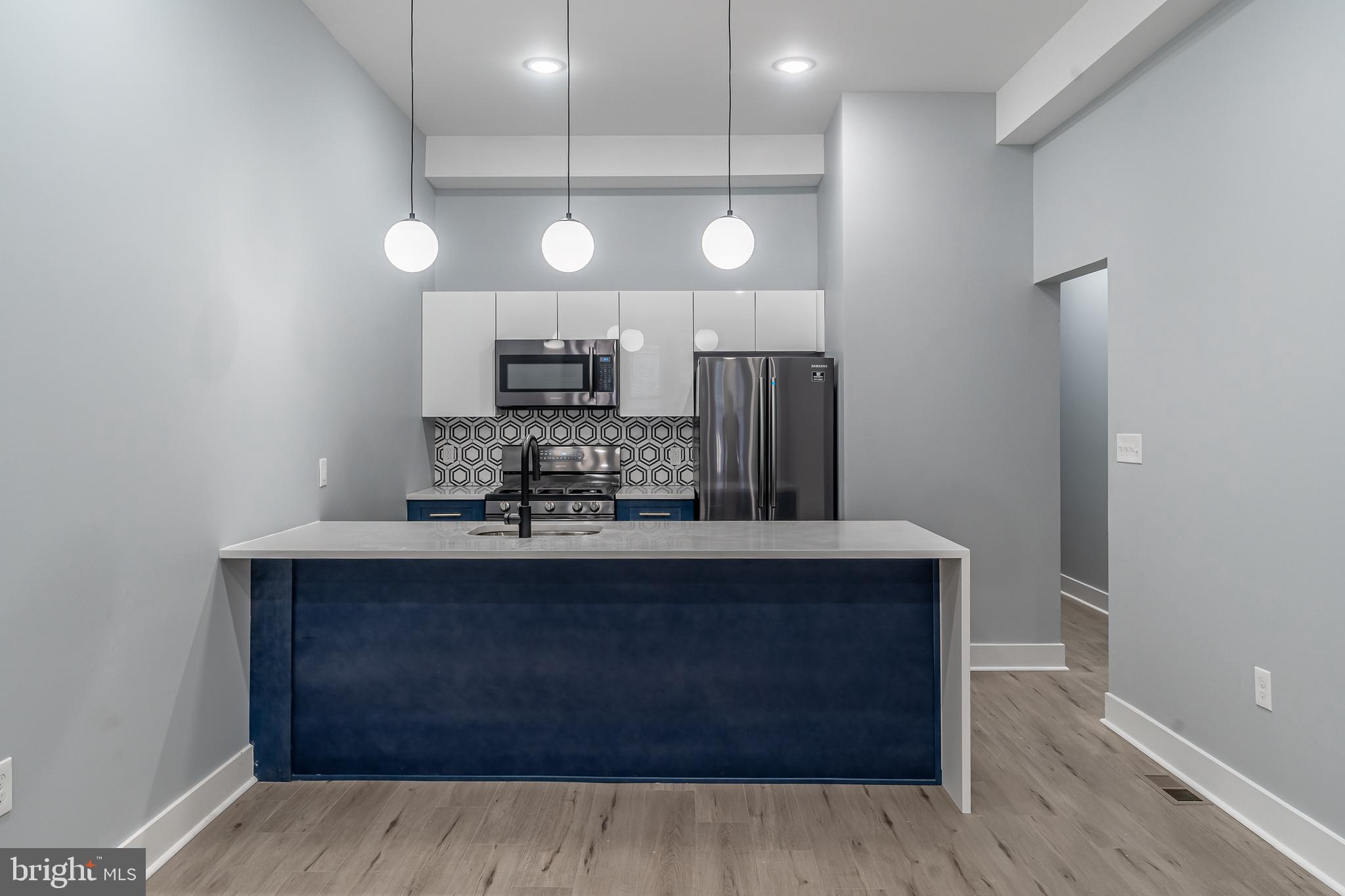 POWELTON VILLAGE - Residential Income