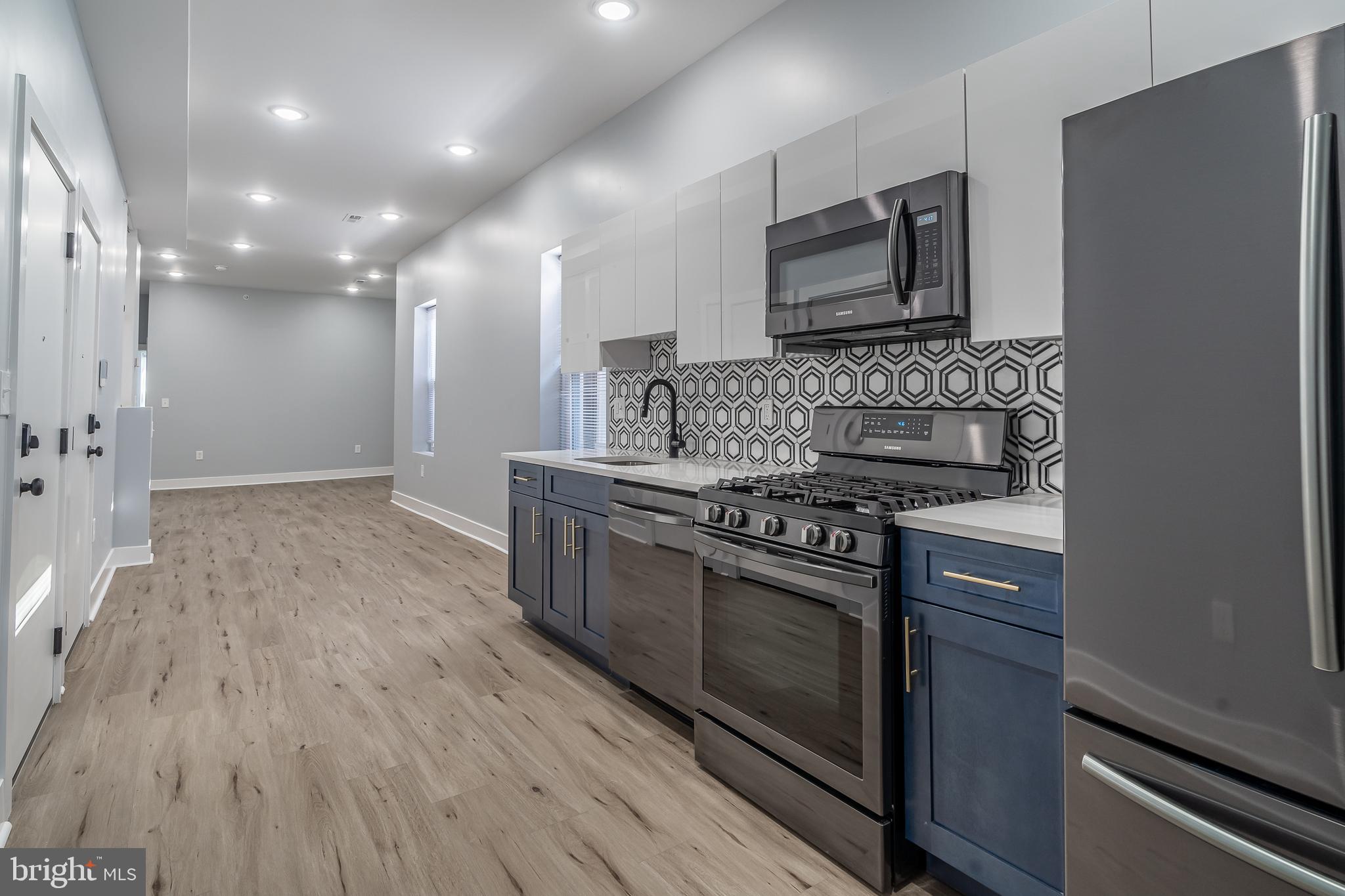 POWELTON VILLAGE - Residential Income