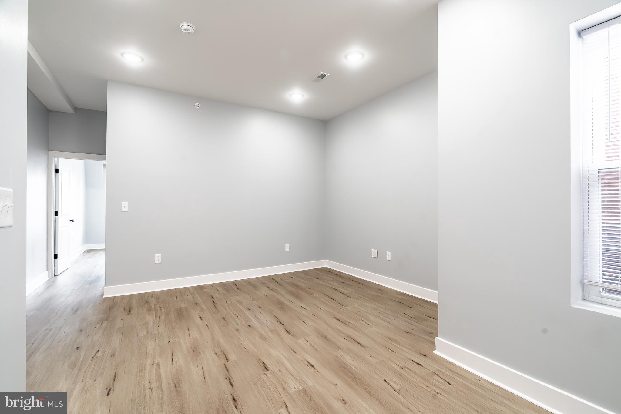 POWELTON VILLAGE - Residential Income