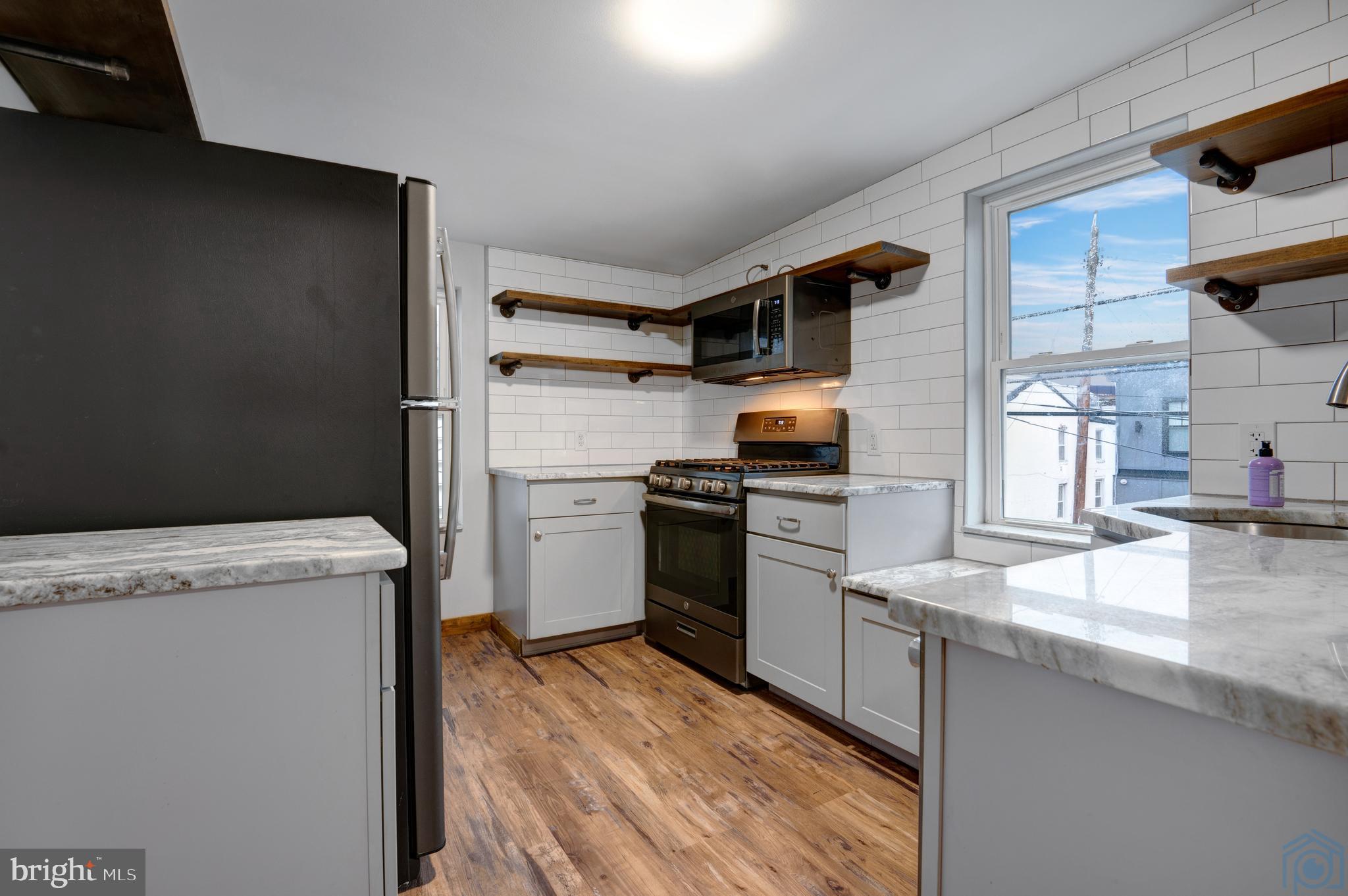 LOCUST POINT - Residential Lease