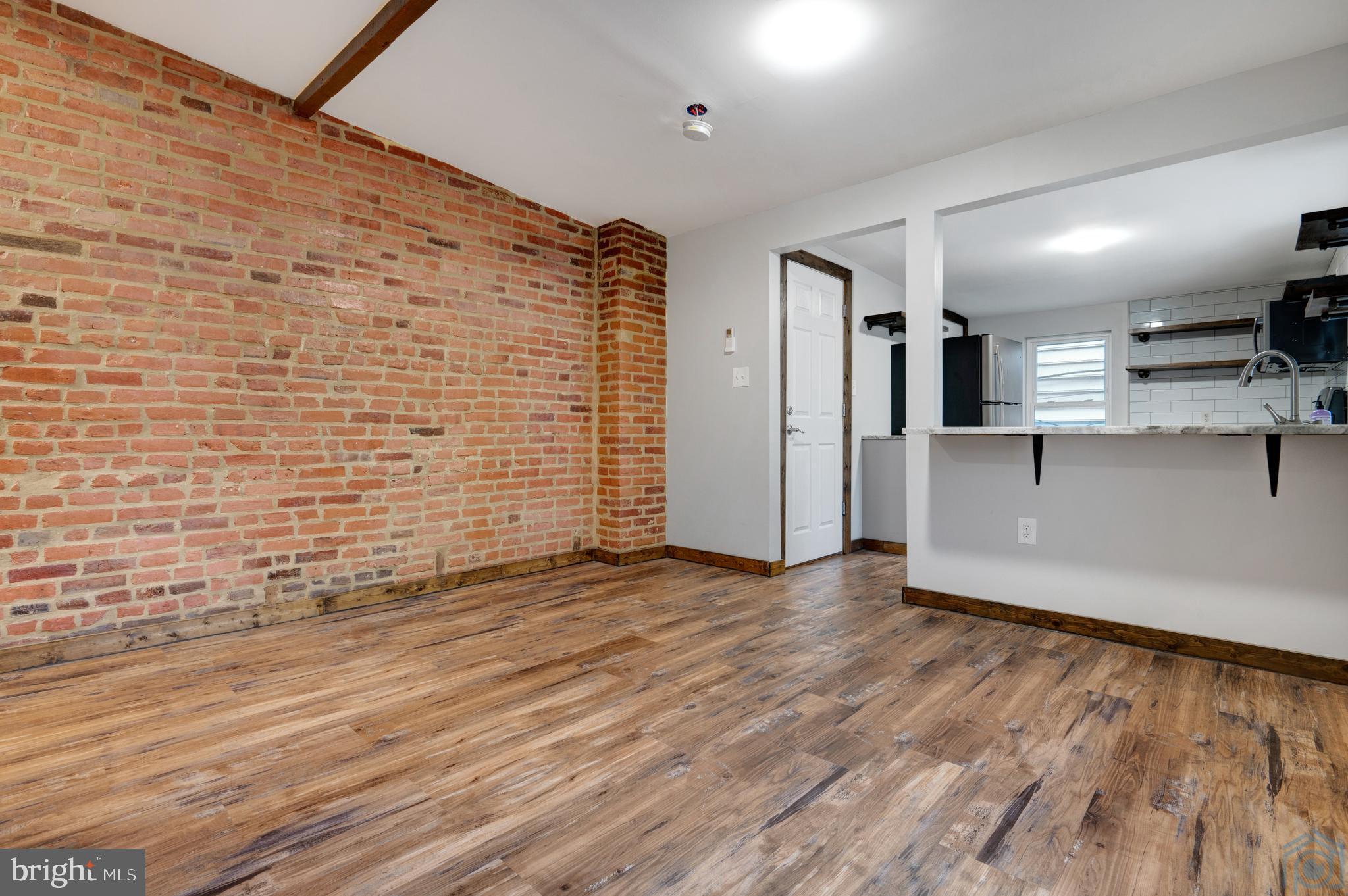 LOCUST POINT - Residential Lease