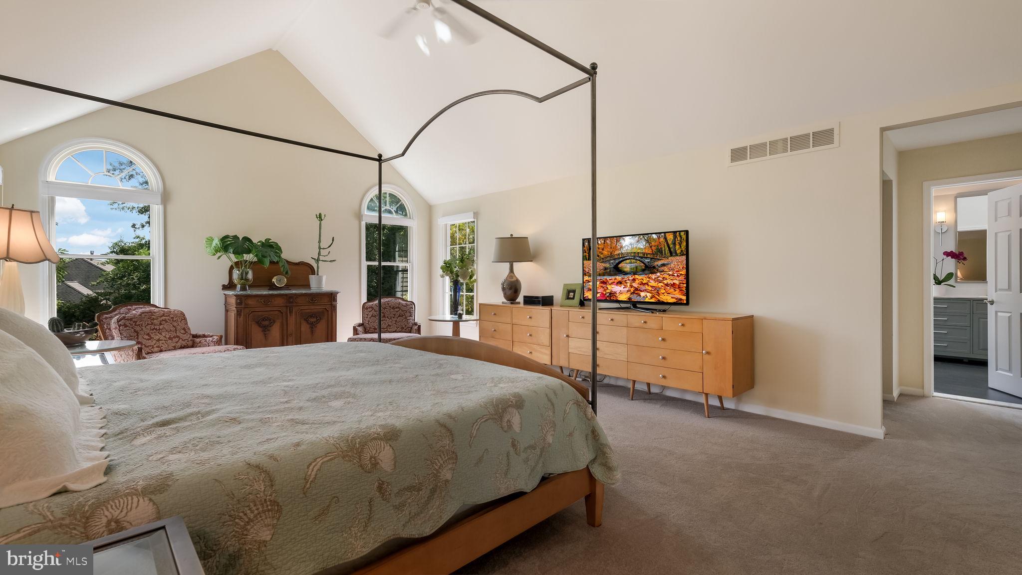 GWYNEDD KNOLL - Residential