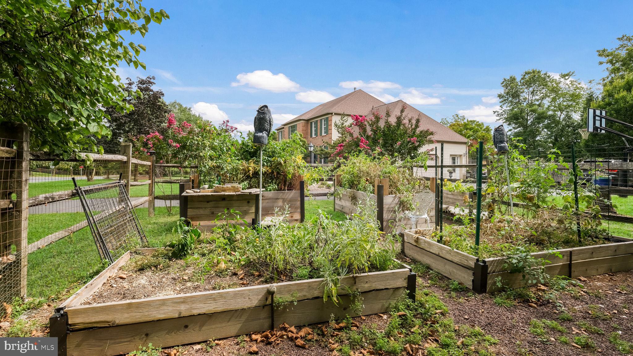 GWYNEDD KNOLL - Residential