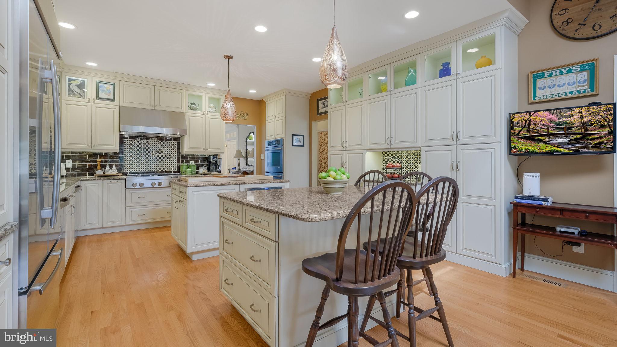 GWYNEDD KNOLL - Residential