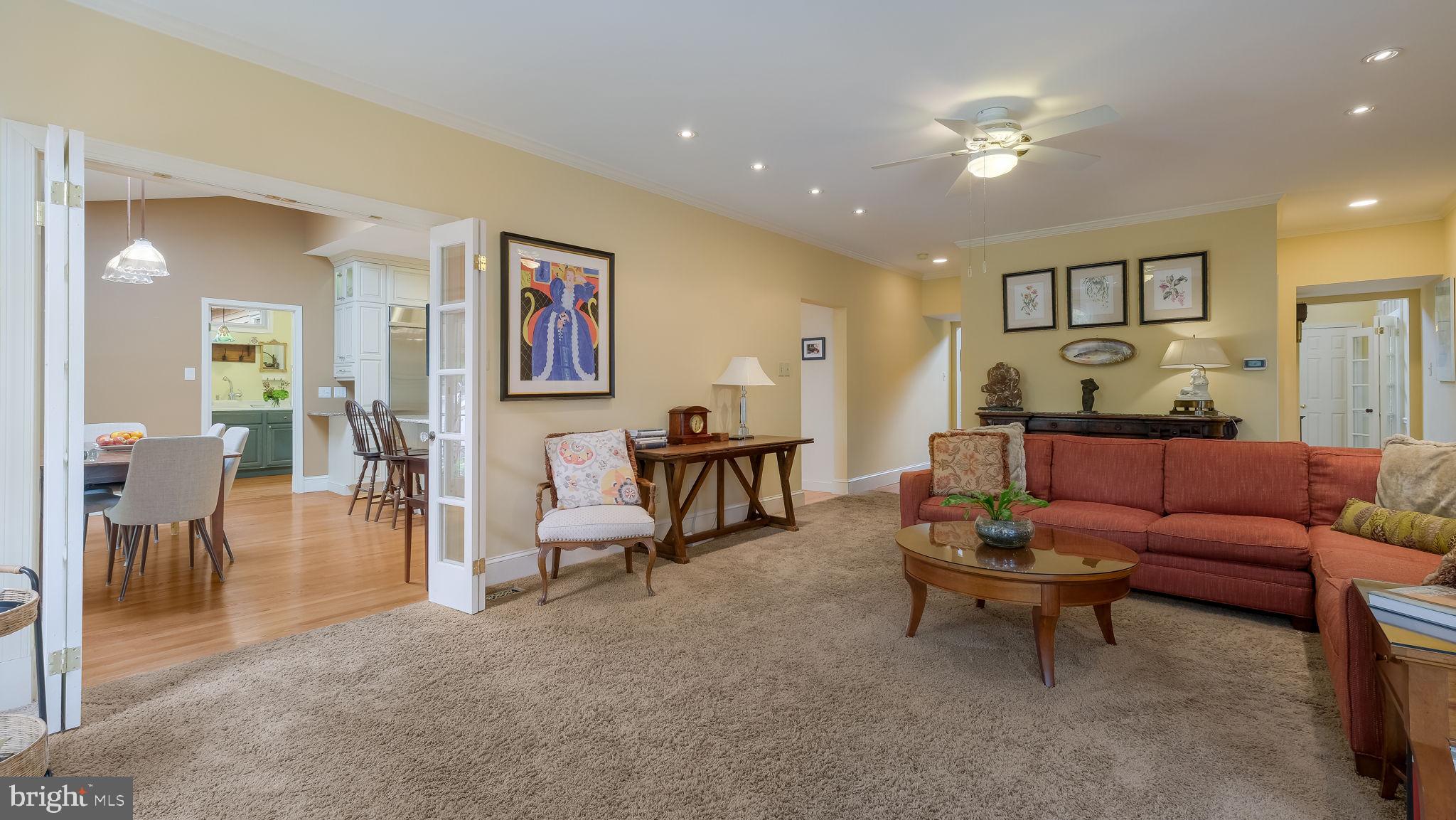 GWYNEDD KNOLL - Residential