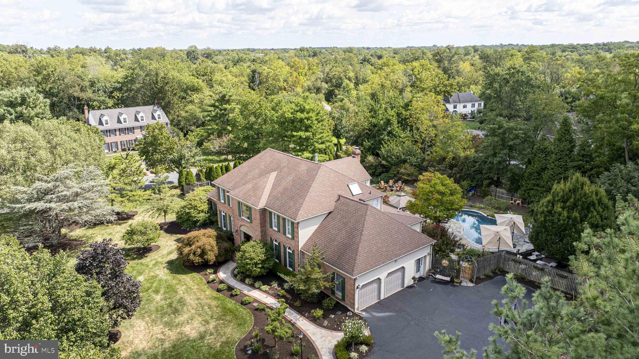 1428 CAMBRIDGE DRIVE