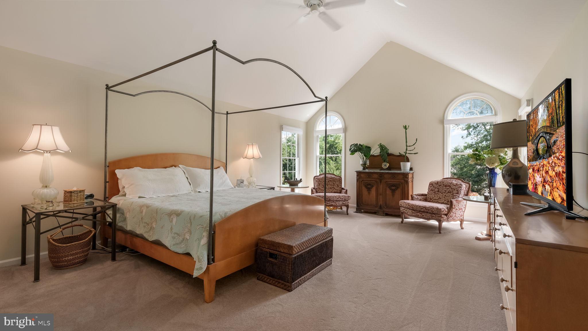 GWYNEDD KNOLL - Residential