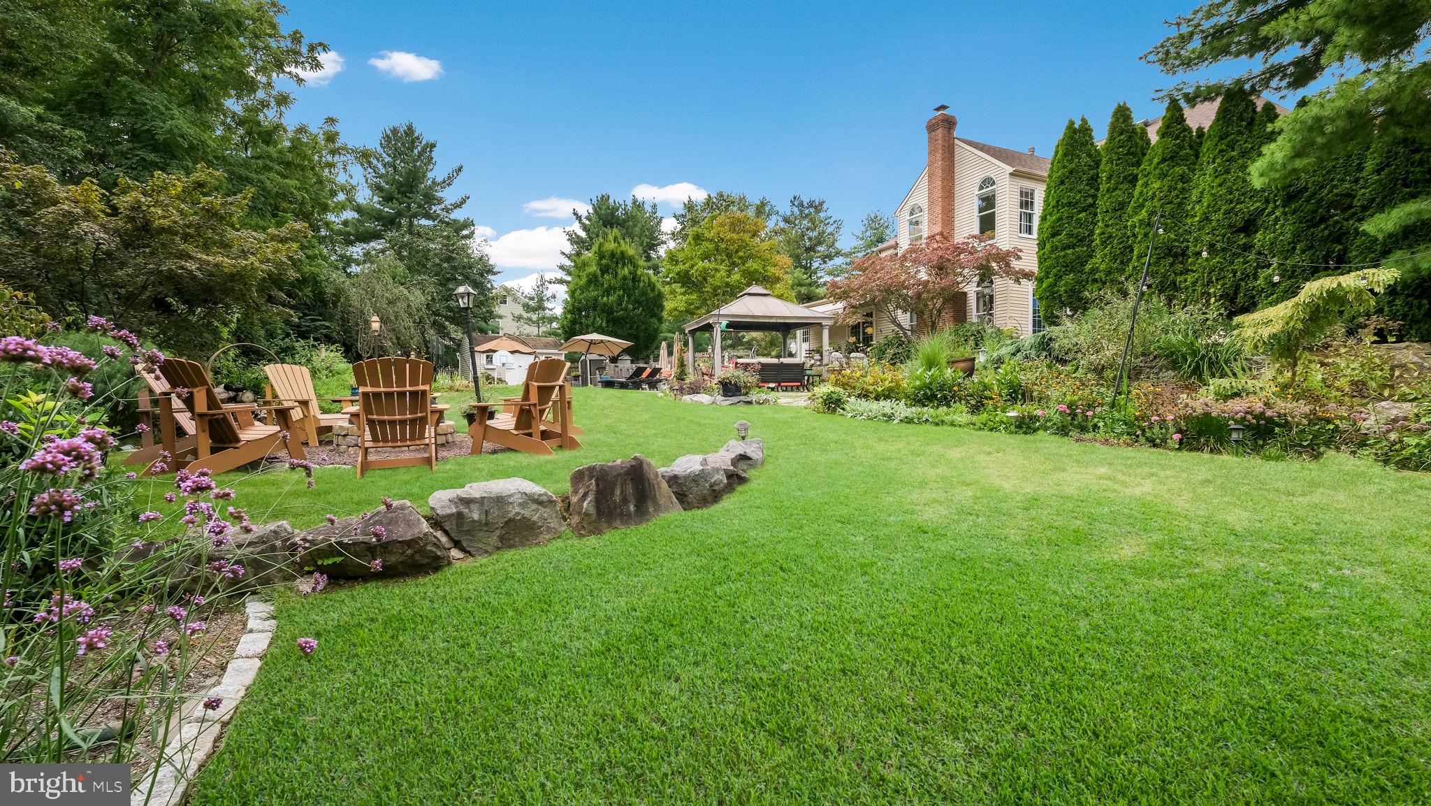 GWYNEDD KNOLL - Residential