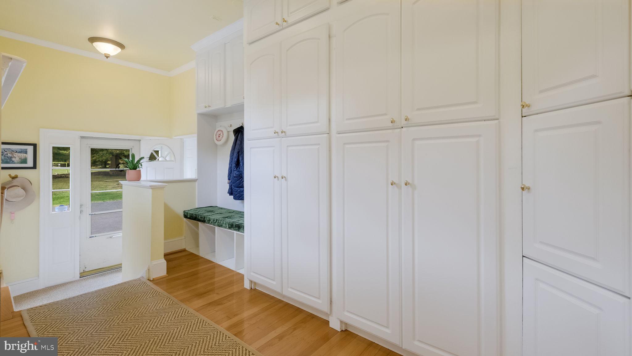 GWYNEDD KNOLL - Residential