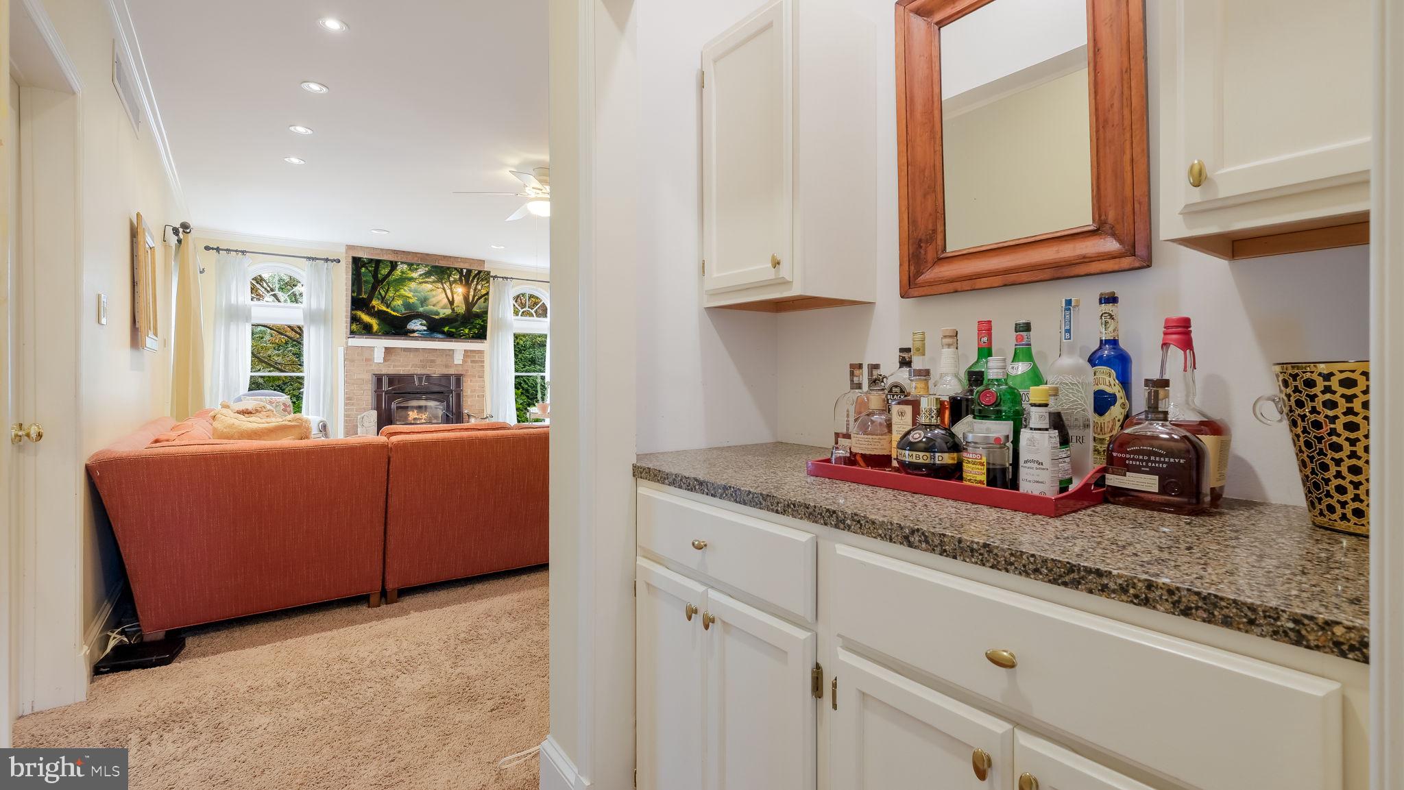 GWYNEDD KNOLL - Residential