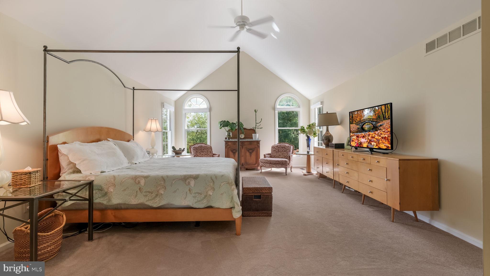 GWYNEDD KNOLL - Residential