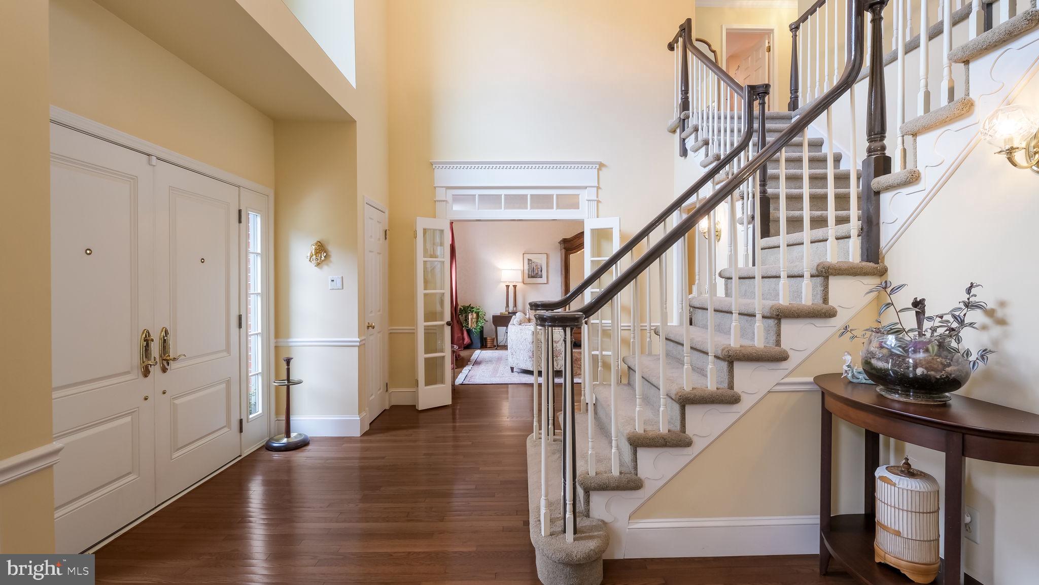 GWYNEDD KNOLL - Residential