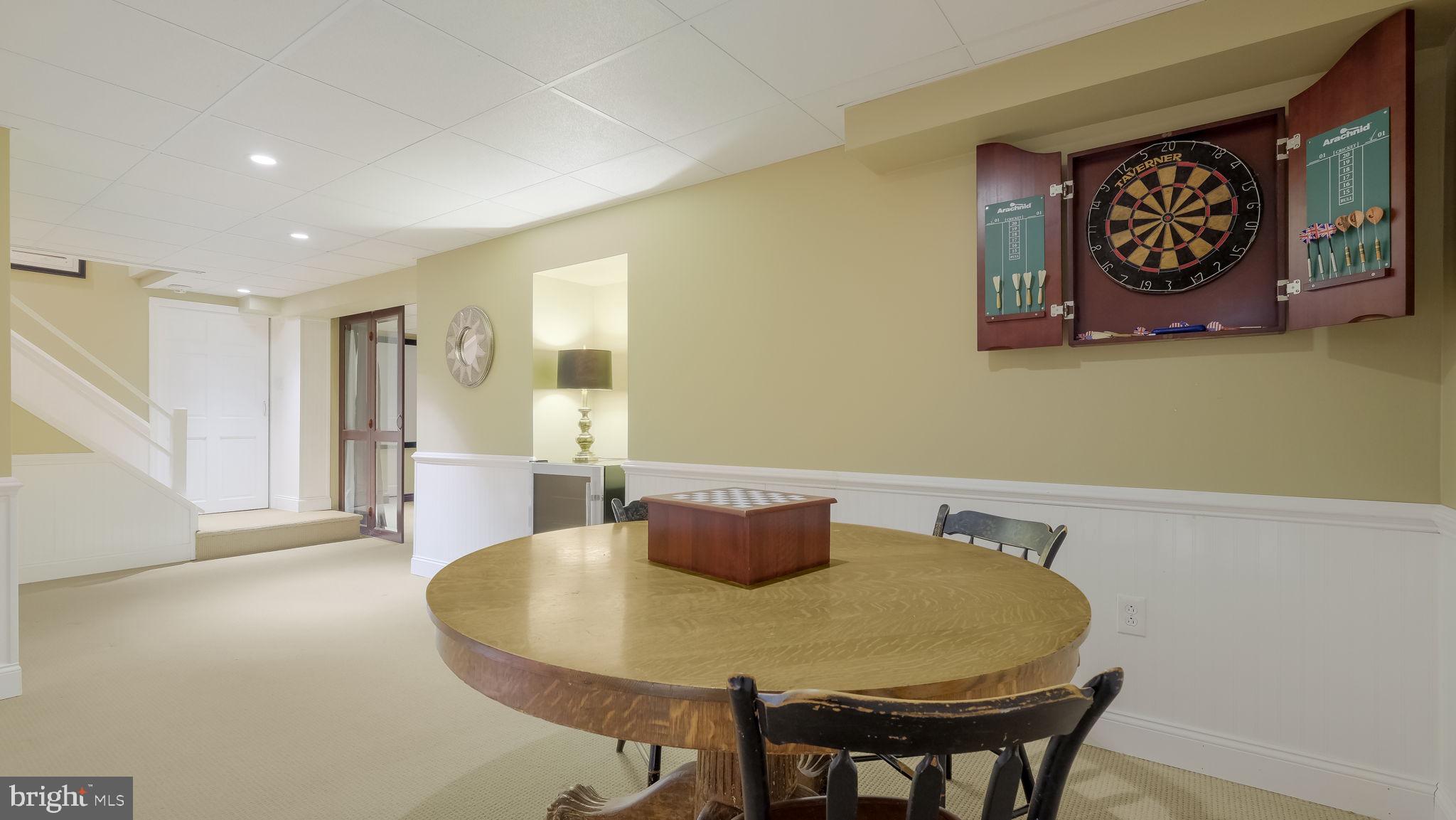 GWYNEDD KNOLL - Residential