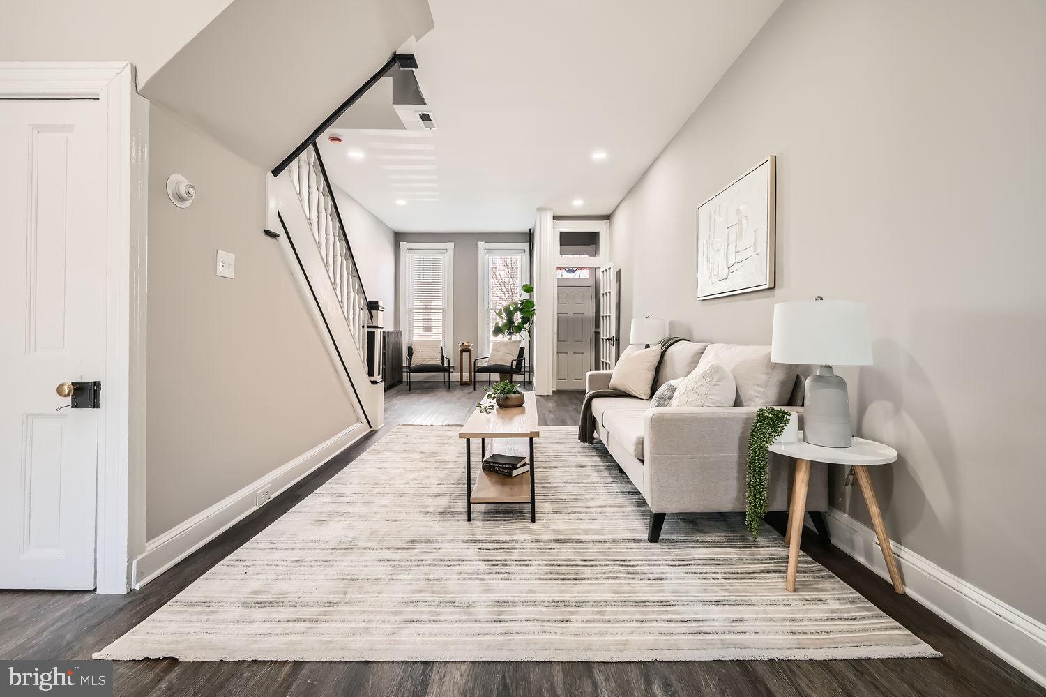 WYMAN PARK HAMPDEN - Residential