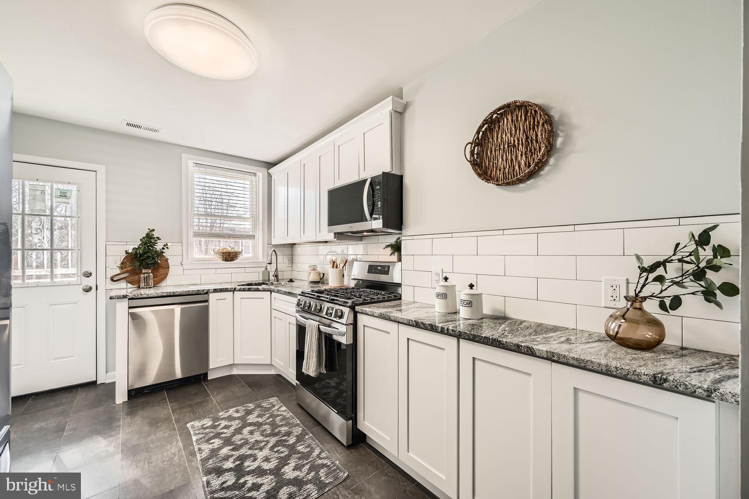 WYMAN PARK HAMPDEN - Residential