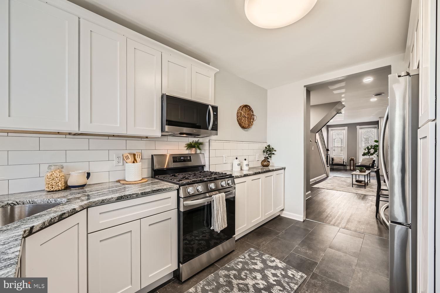 WYMAN PARK HAMPDEN - Residential