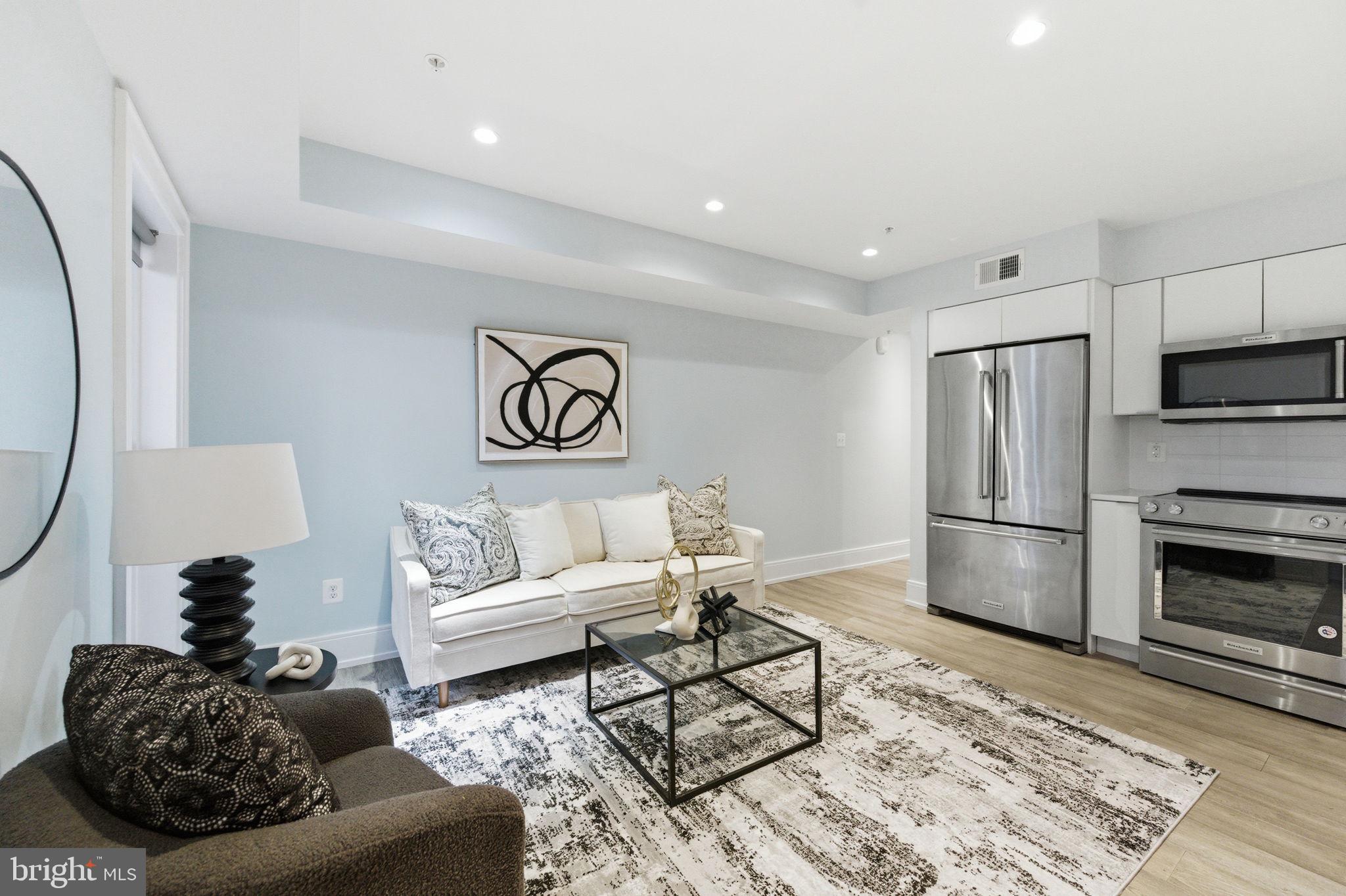 1465 HARVARD STREET NW B101