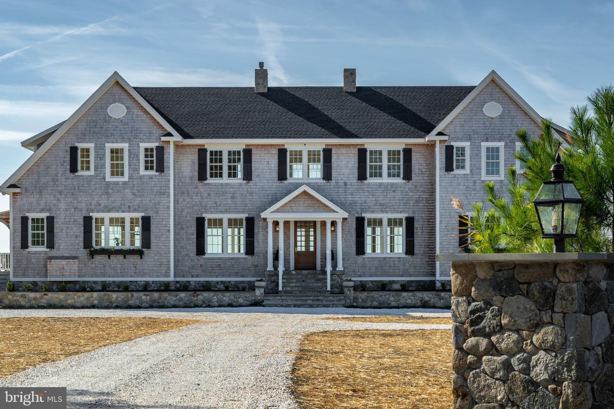 1301 BROADVIEW DRIVE