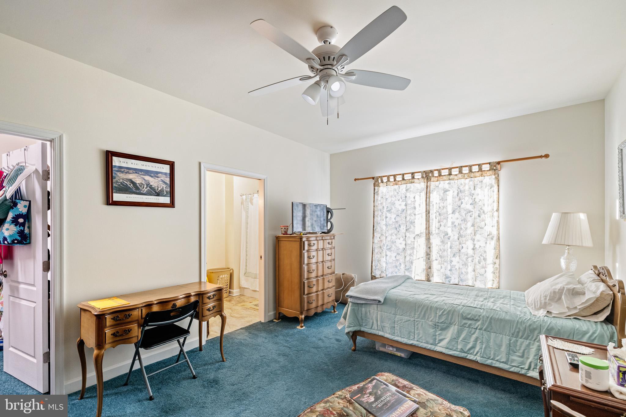 EDINBURG SQUARE - Residential