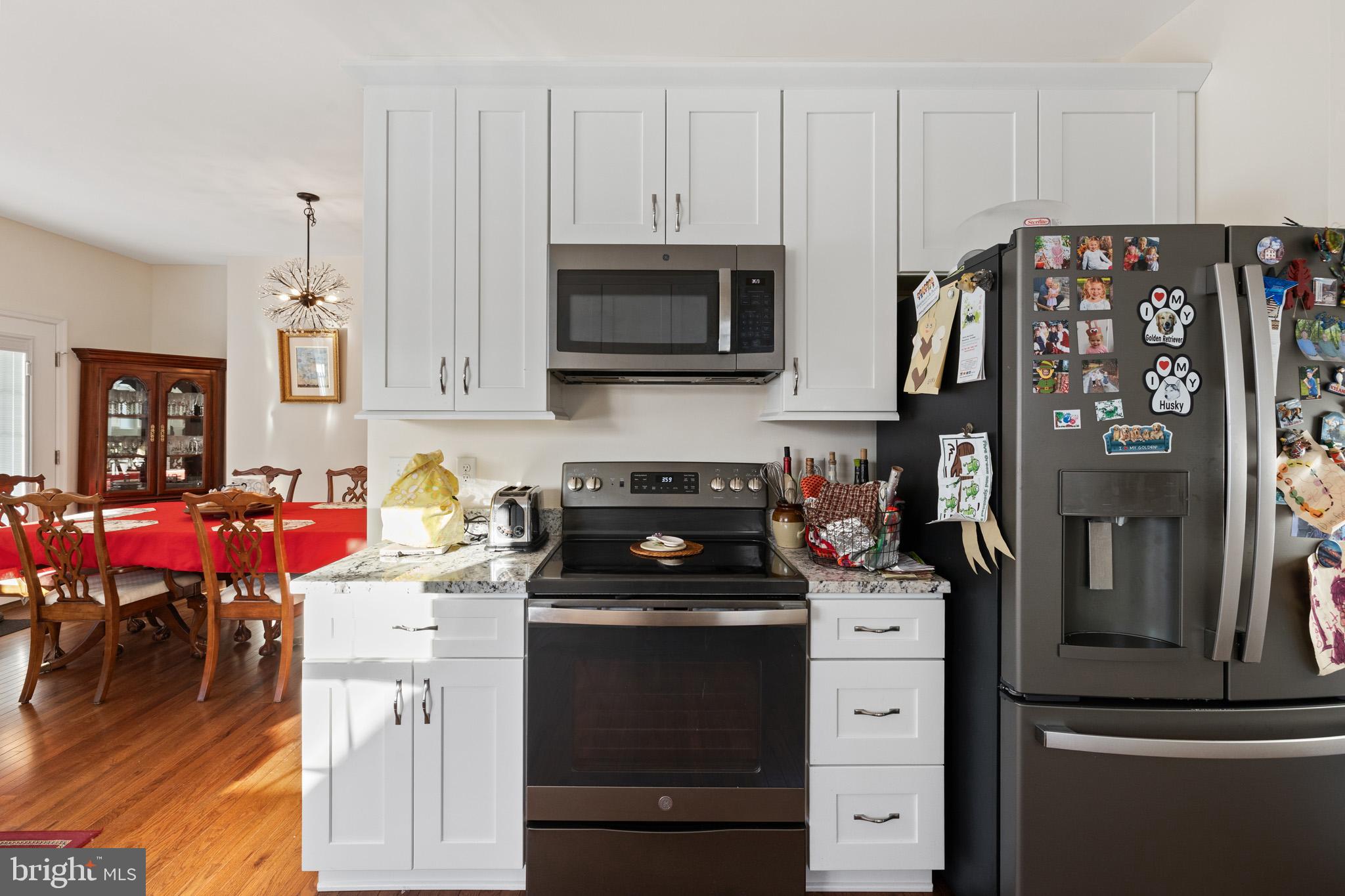 EDINBURG SQUARE - Residential