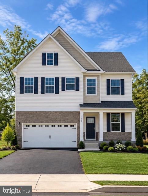 3060 BELLA CIRCLE