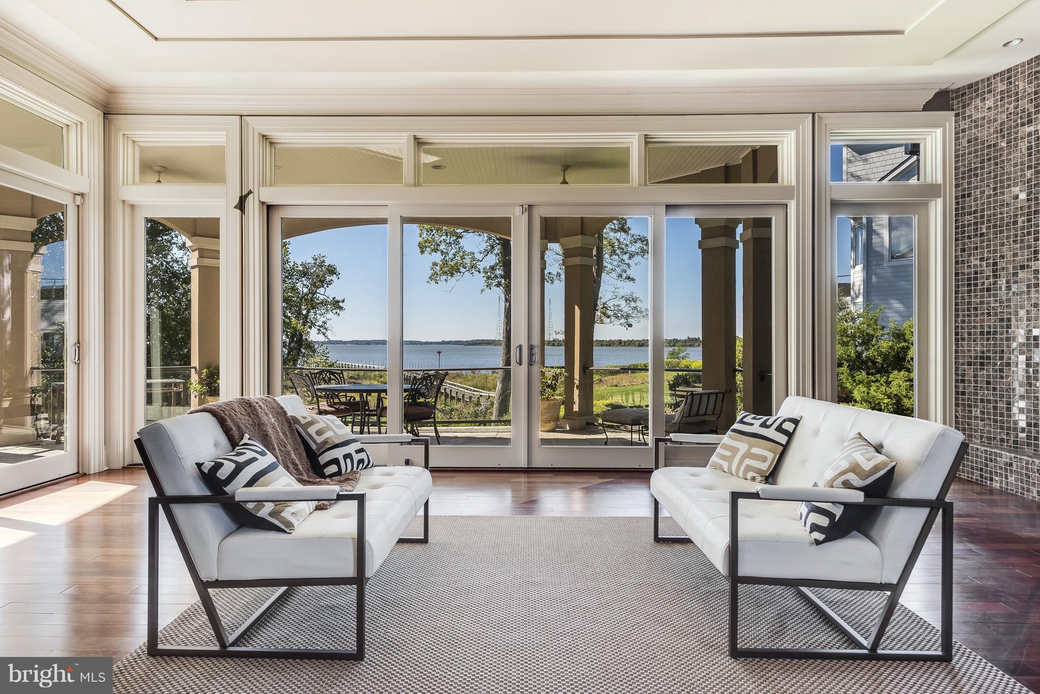 PLEASANT PLAINS - Residential