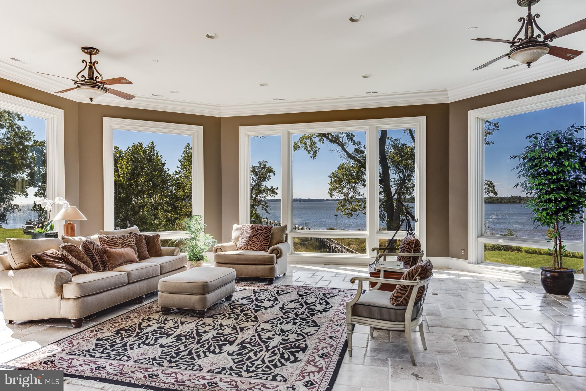 PLEASANT PLAINS - Residential