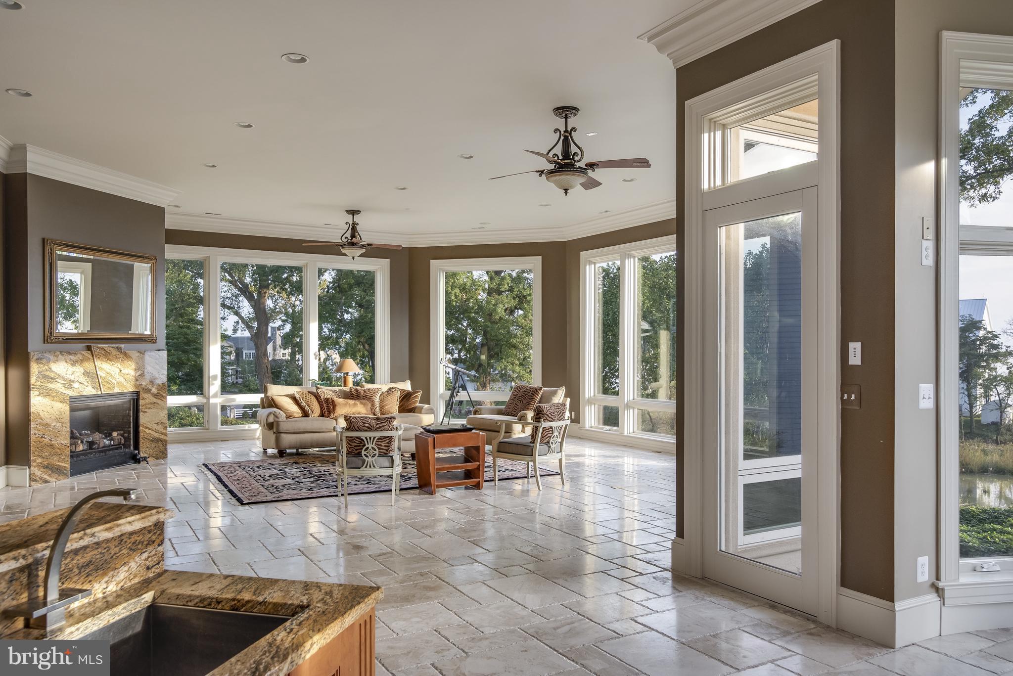 PLEASANT PLAINS - Residential