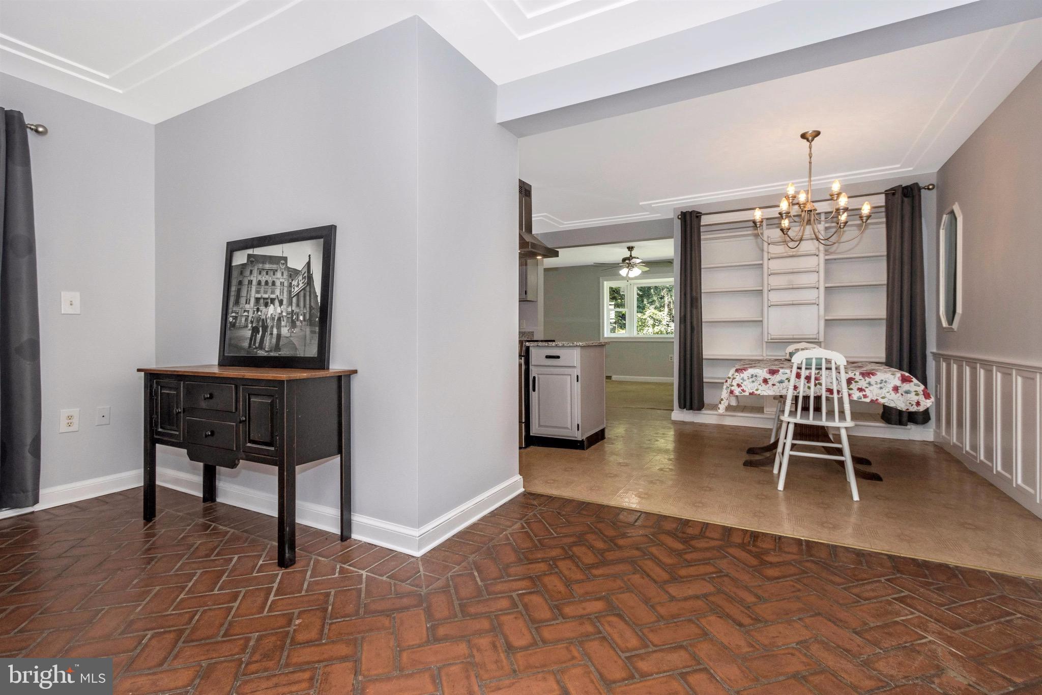 OWINGS MILLS - Residential