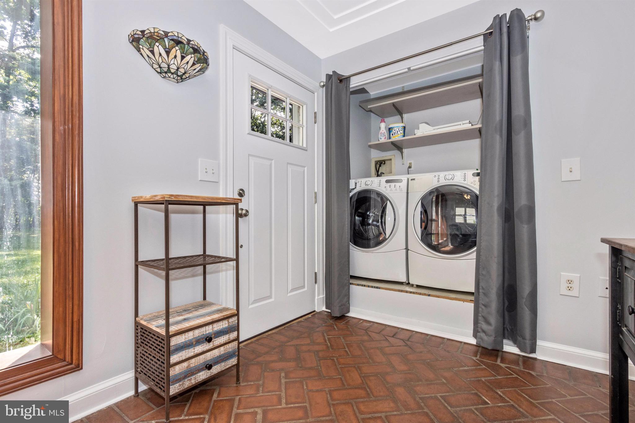 OWINGS MILLS - Residential