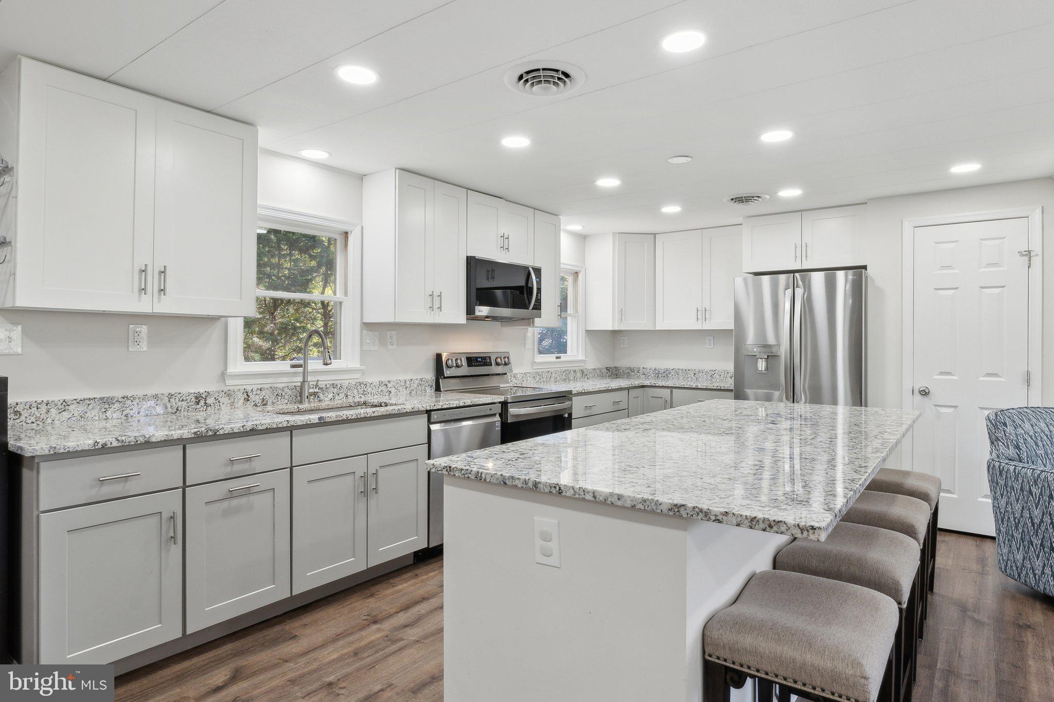 765 WINDGATE DRIVE