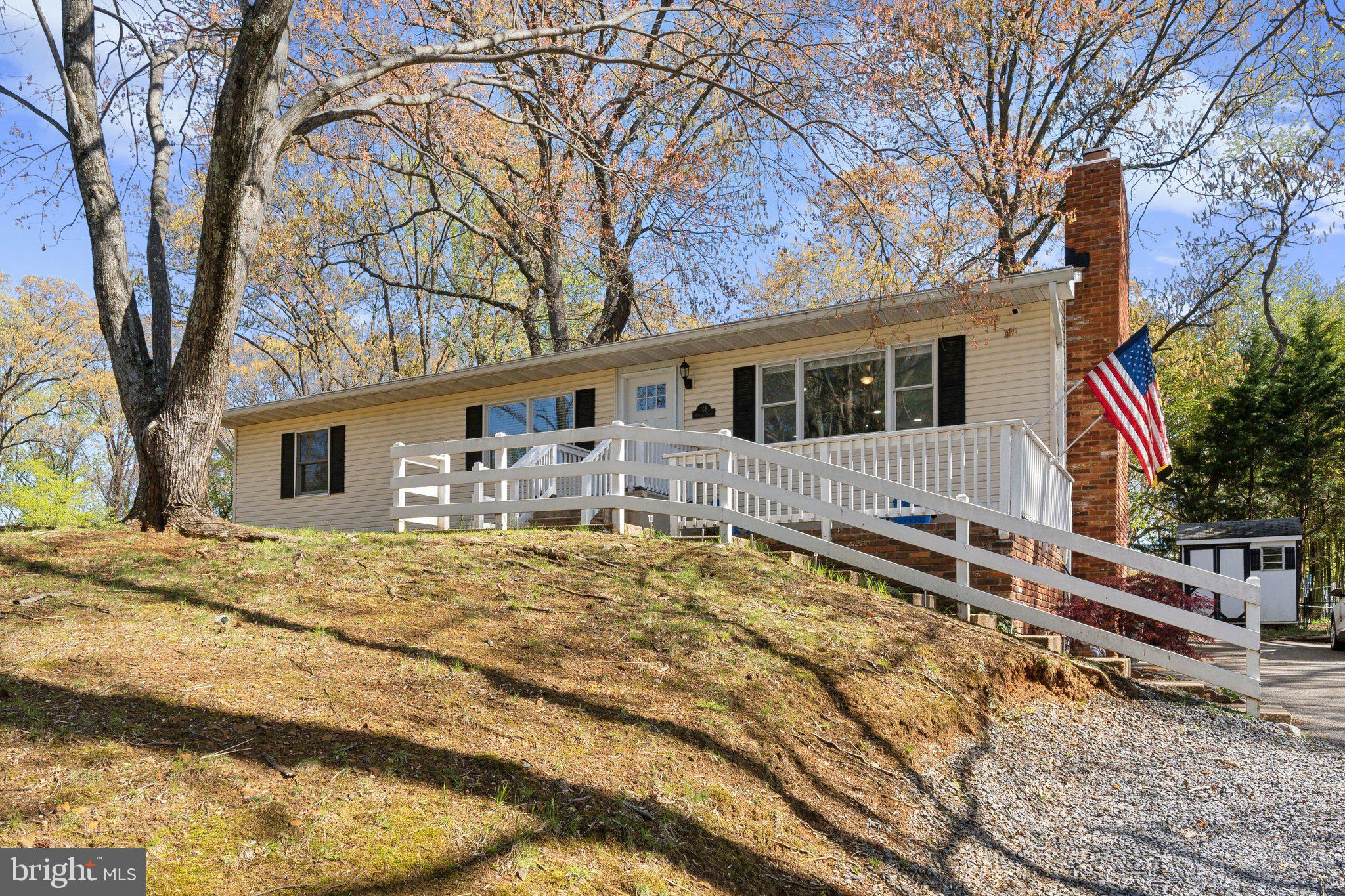 CAPE ST CLAIRE - Residential