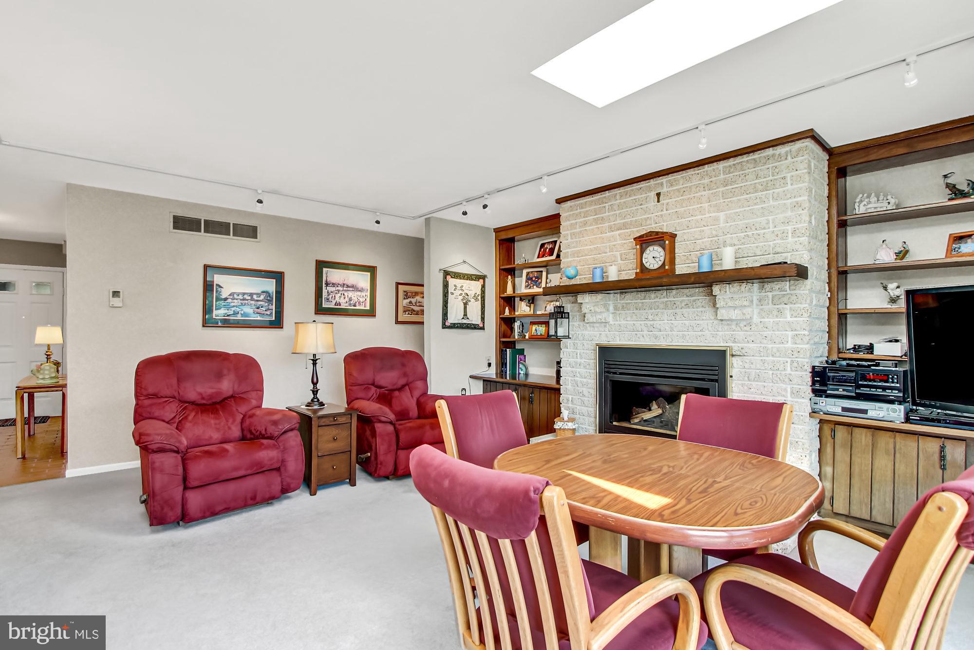 APPLEWOOD - Residential