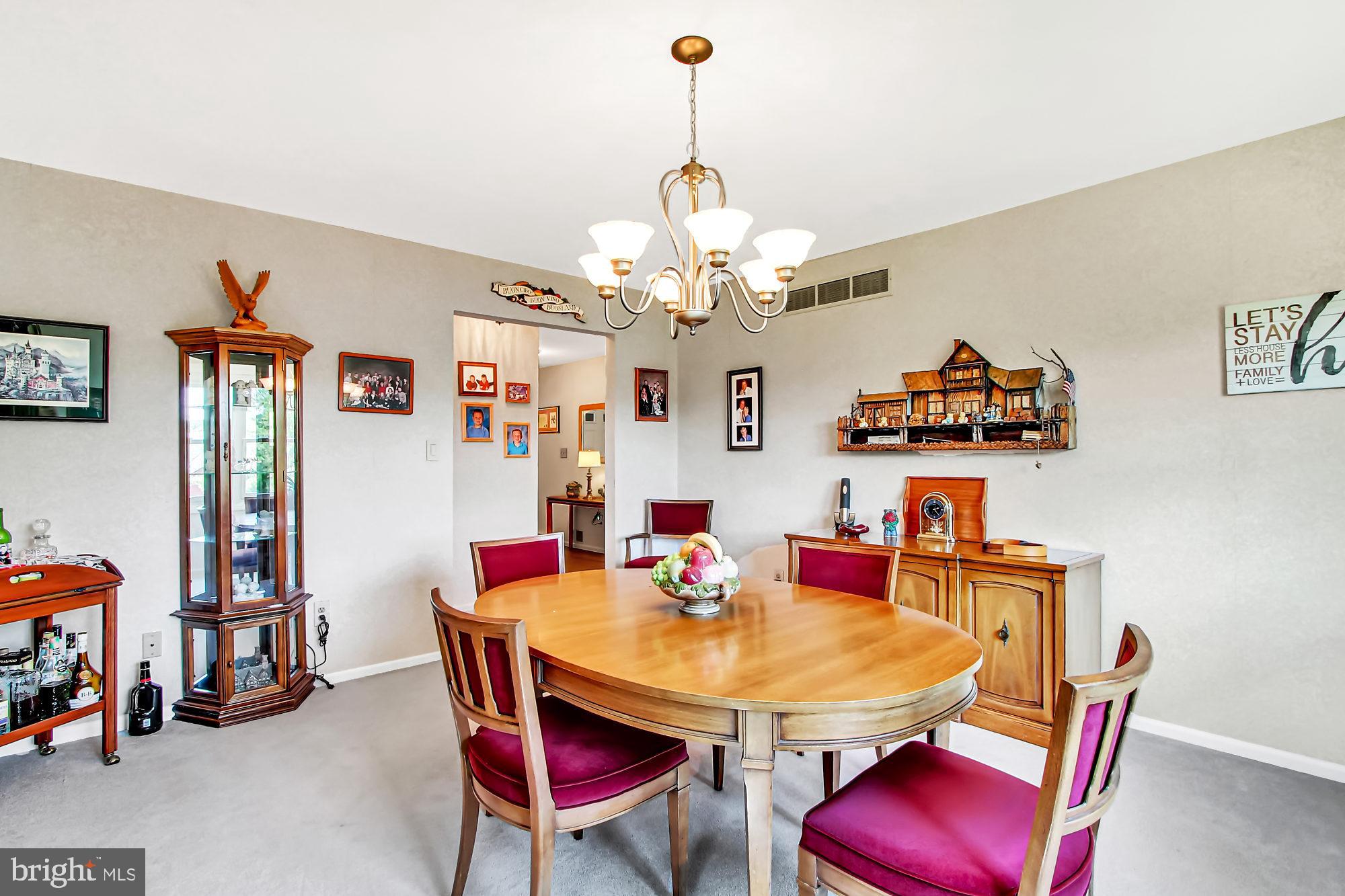 APPLEWOOD - Residential