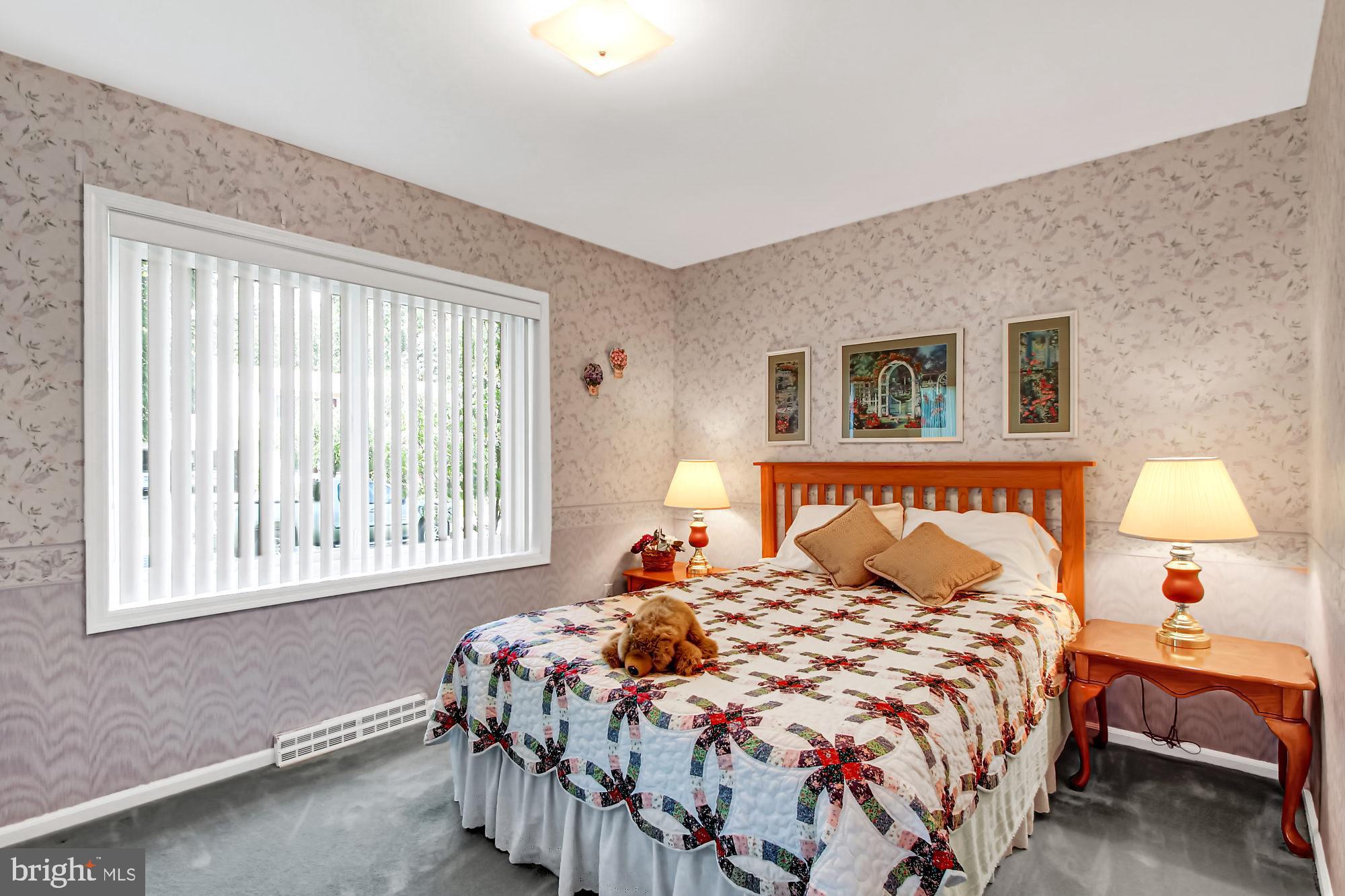 APPLEWOOD - Residential