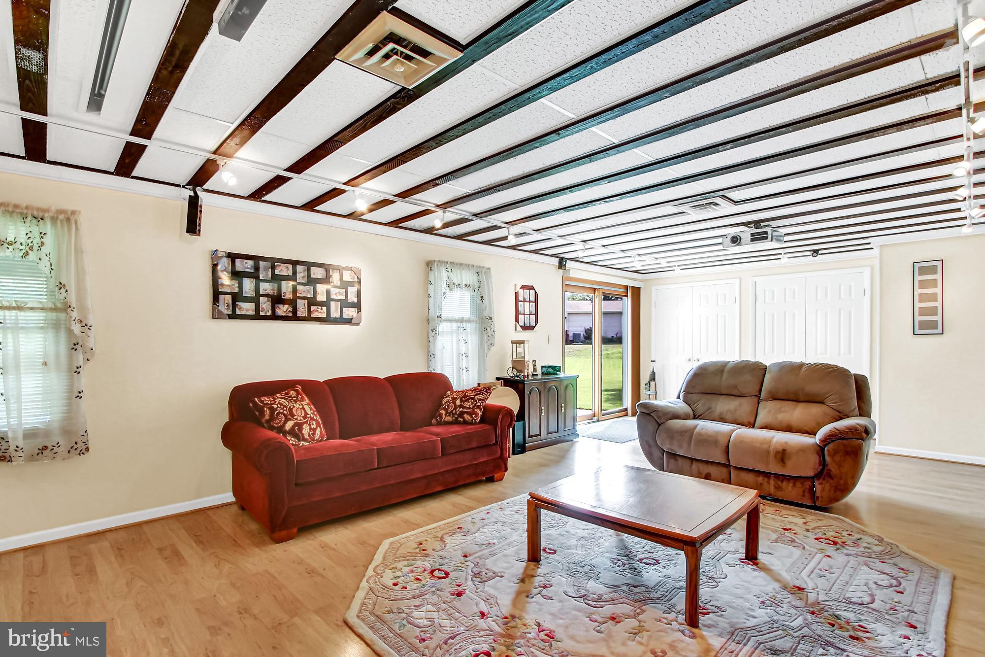 APPLEWOOD - Residential