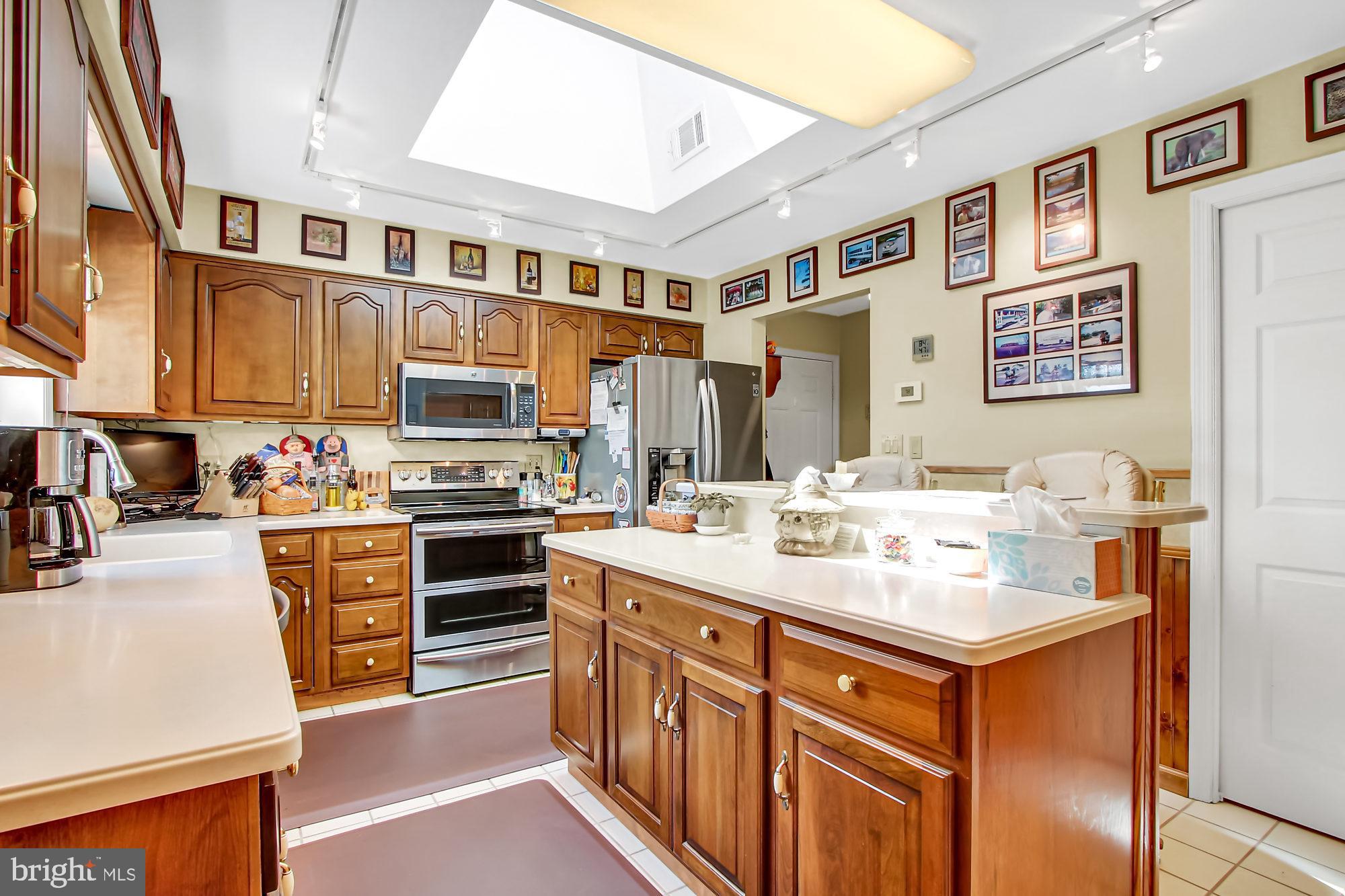 APPLEWOOD - Residential