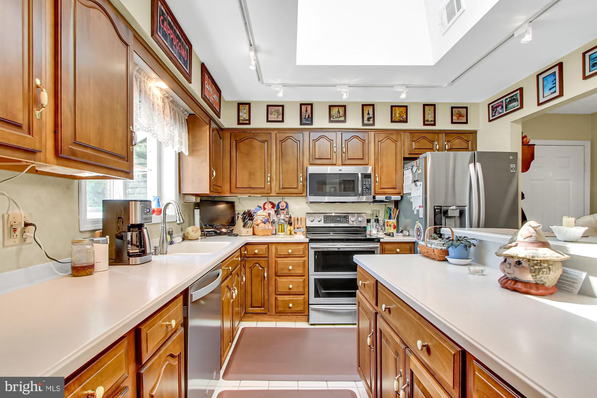 APPLEWOOD - Residential