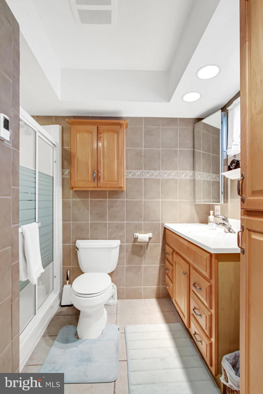 APPLEWOOD - Residential