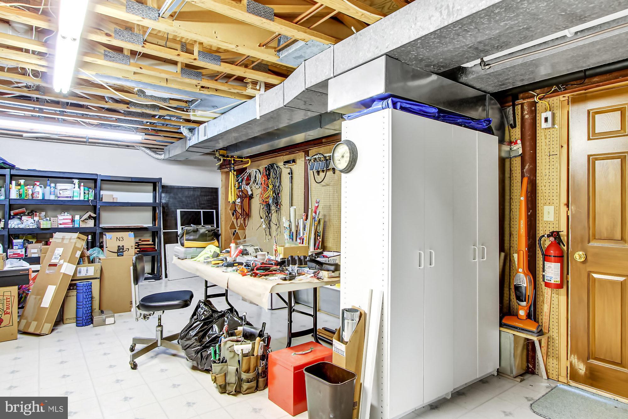 APPLEWOOD - Residential