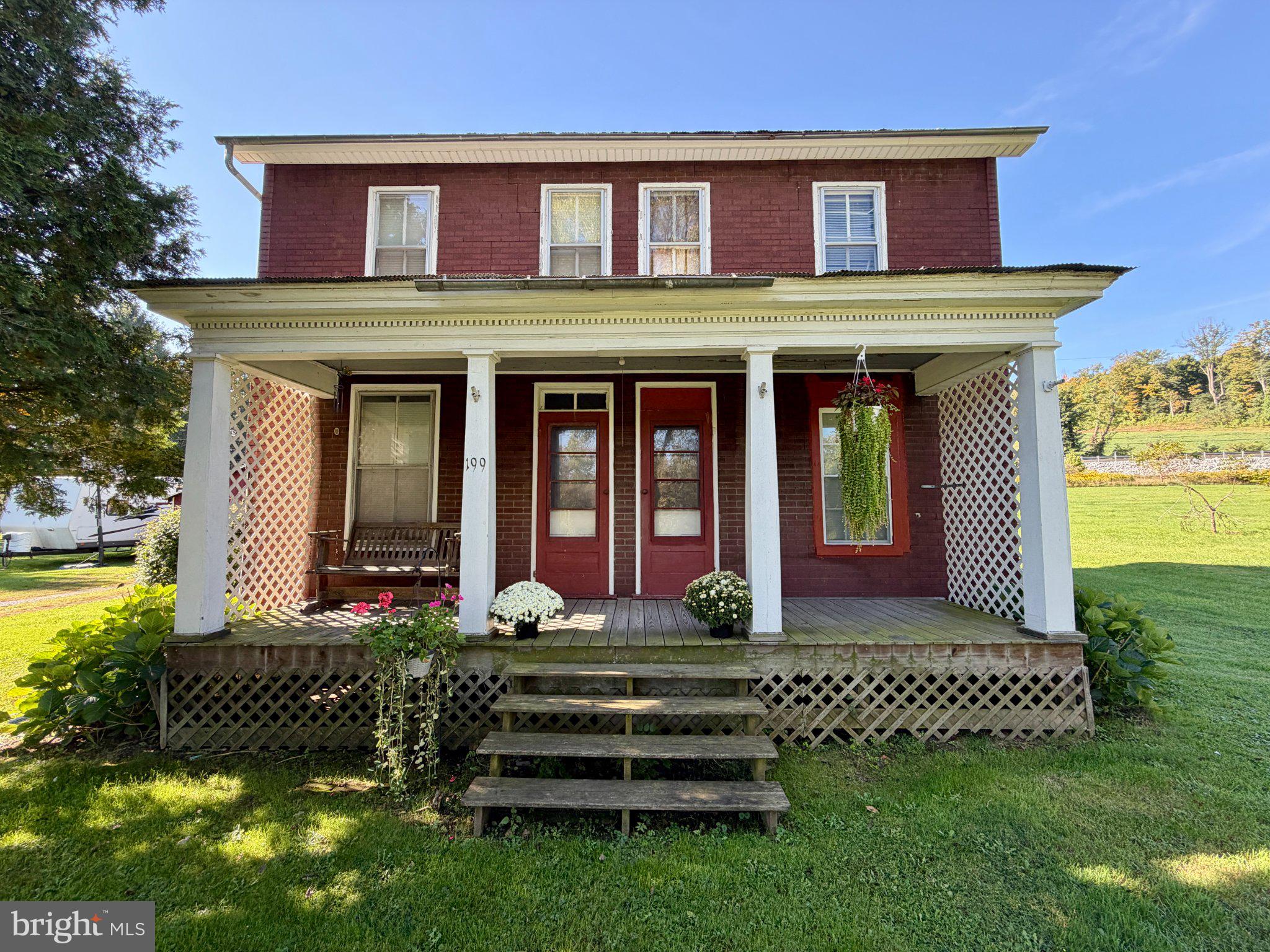 199 WHISTLESTOP ROAD