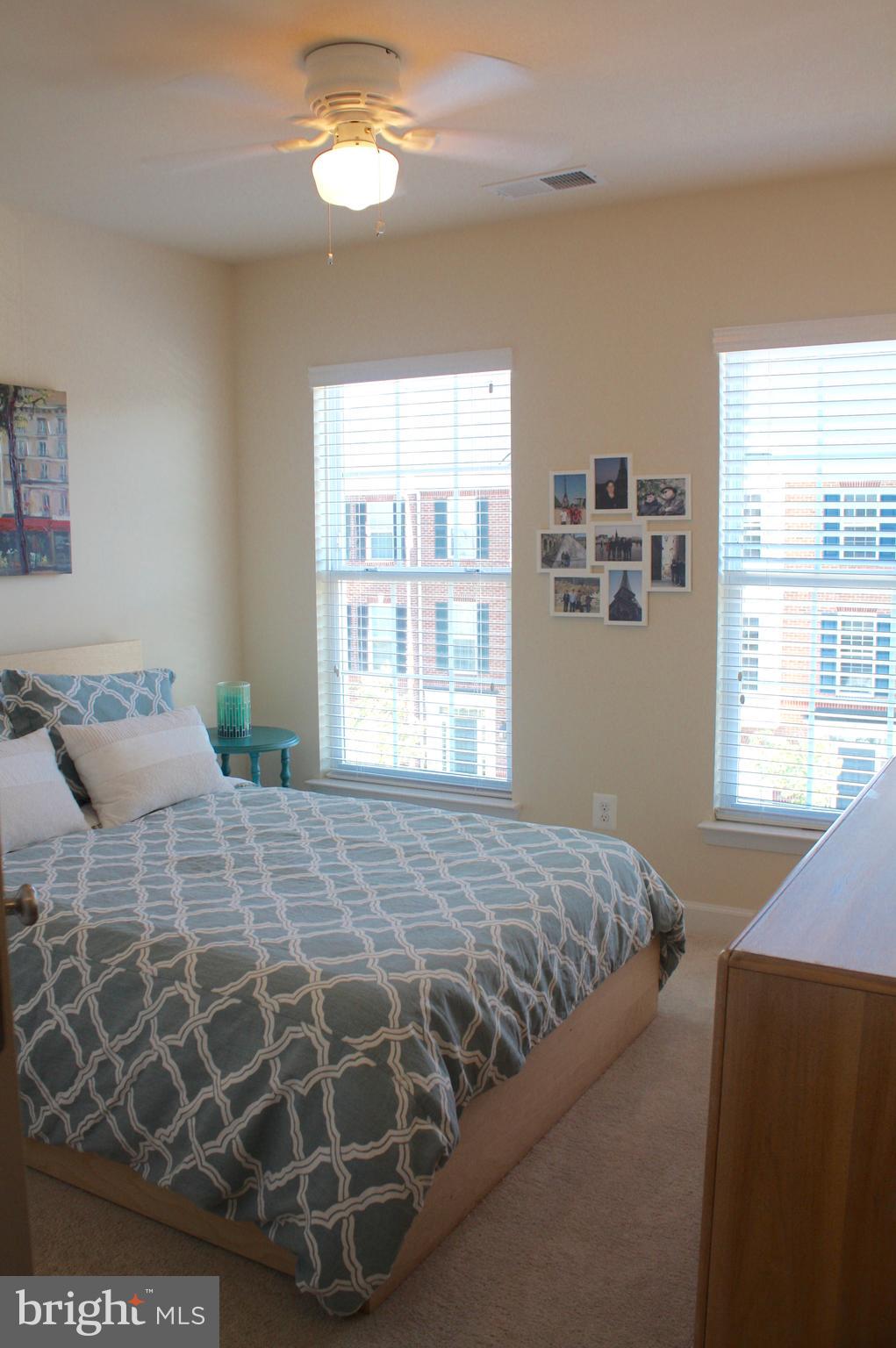 POTTERS GLEN - Residential Lease