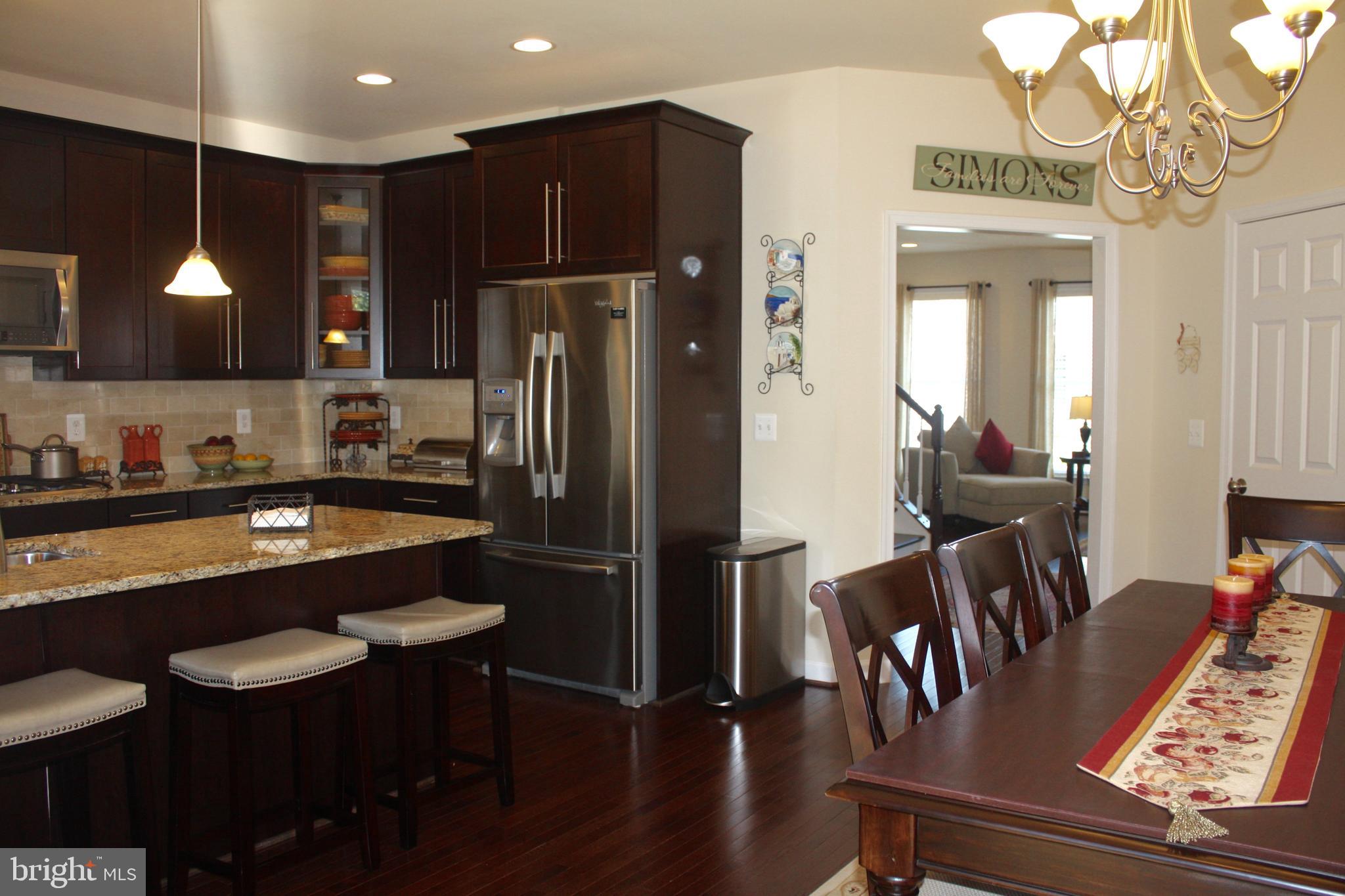 POTTERS GLEN - Residential Lease