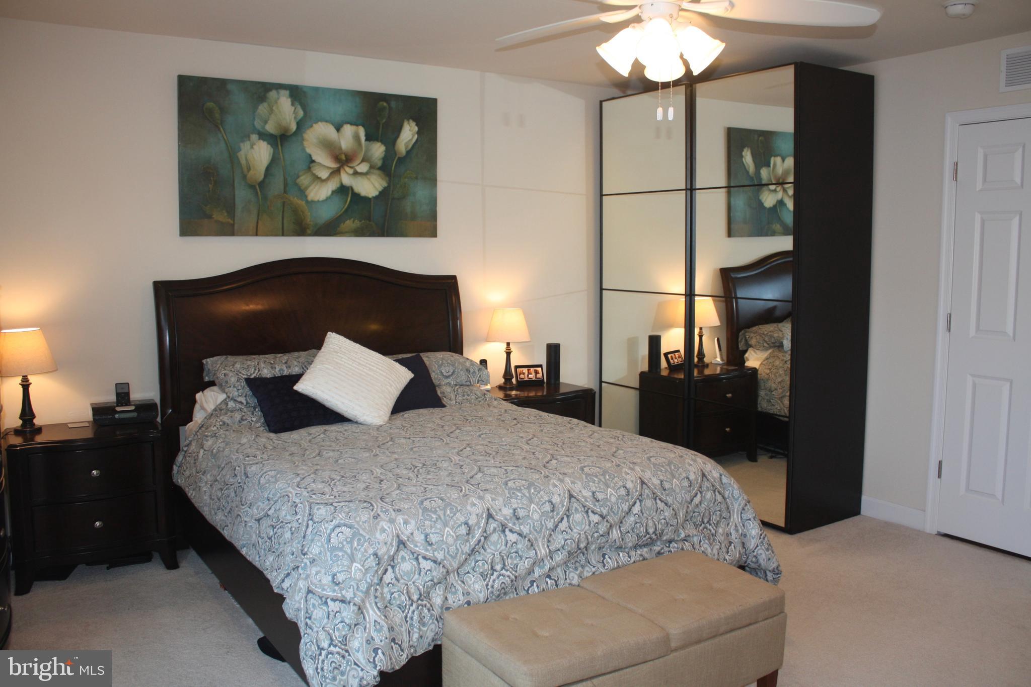 POTTERS GLEN - Residential Lease